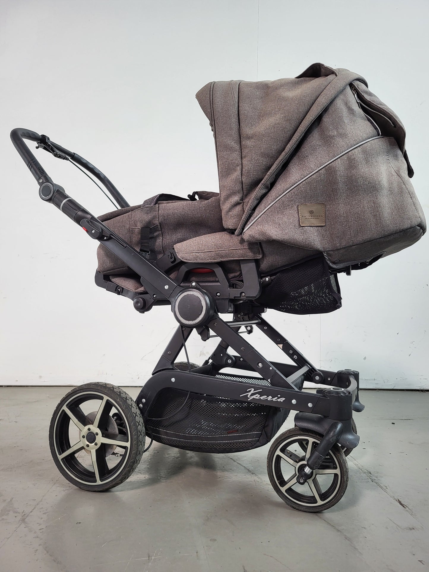 Hartan - Xperia Xl Kombikinderwagen Mit Handbremse (babywanne Und Sportsitz) - Grau In Gutem Zustand / Gut Kinderwagen 4