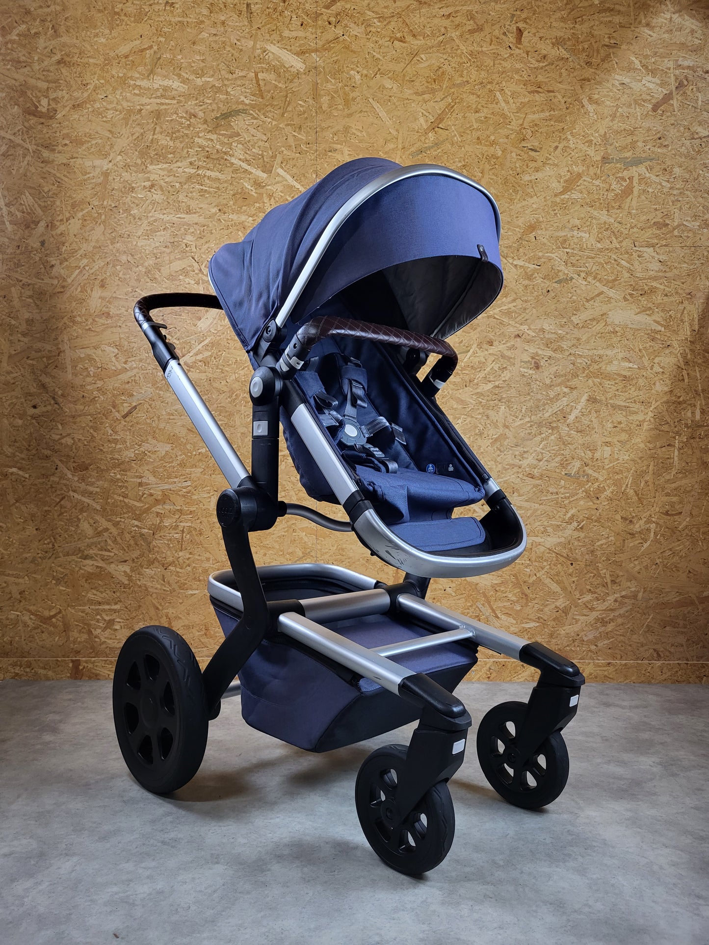 Joolz Day 3 - Kombikinderwagen (liegewanne und Sportsitz)- Dunkel Blau - Gutem Zustand / Gut Kinderwagen 10