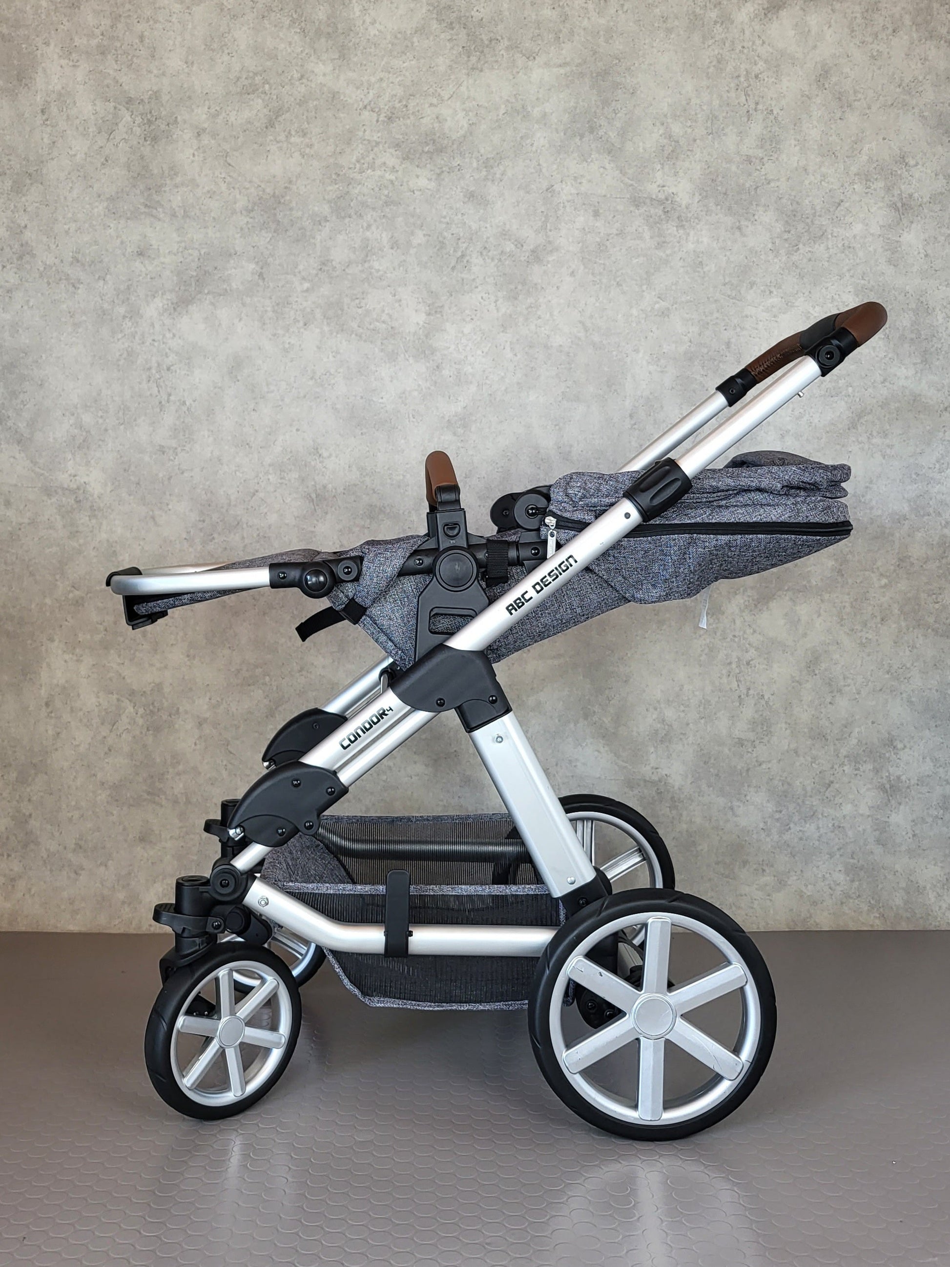 Abc Design - Condor 4 Kombikinderwagen Grau / Wie Neu Kinderwagen