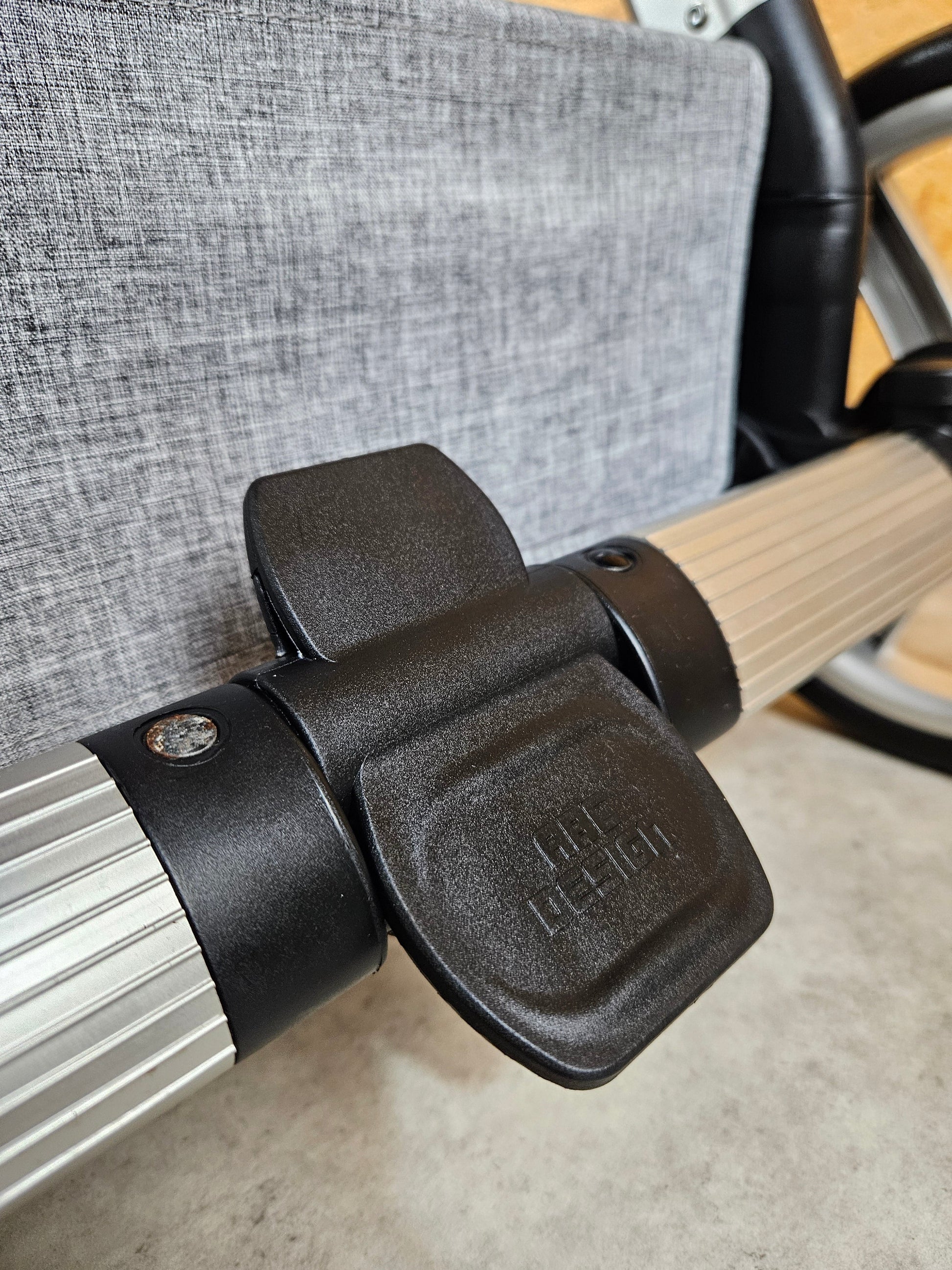 Abc Design - Condor 4 Kombikinderwagen (sportsitz und Babywanne) Inkl. Fußsack Regenschirm U.v.m. - Grau in Gutem