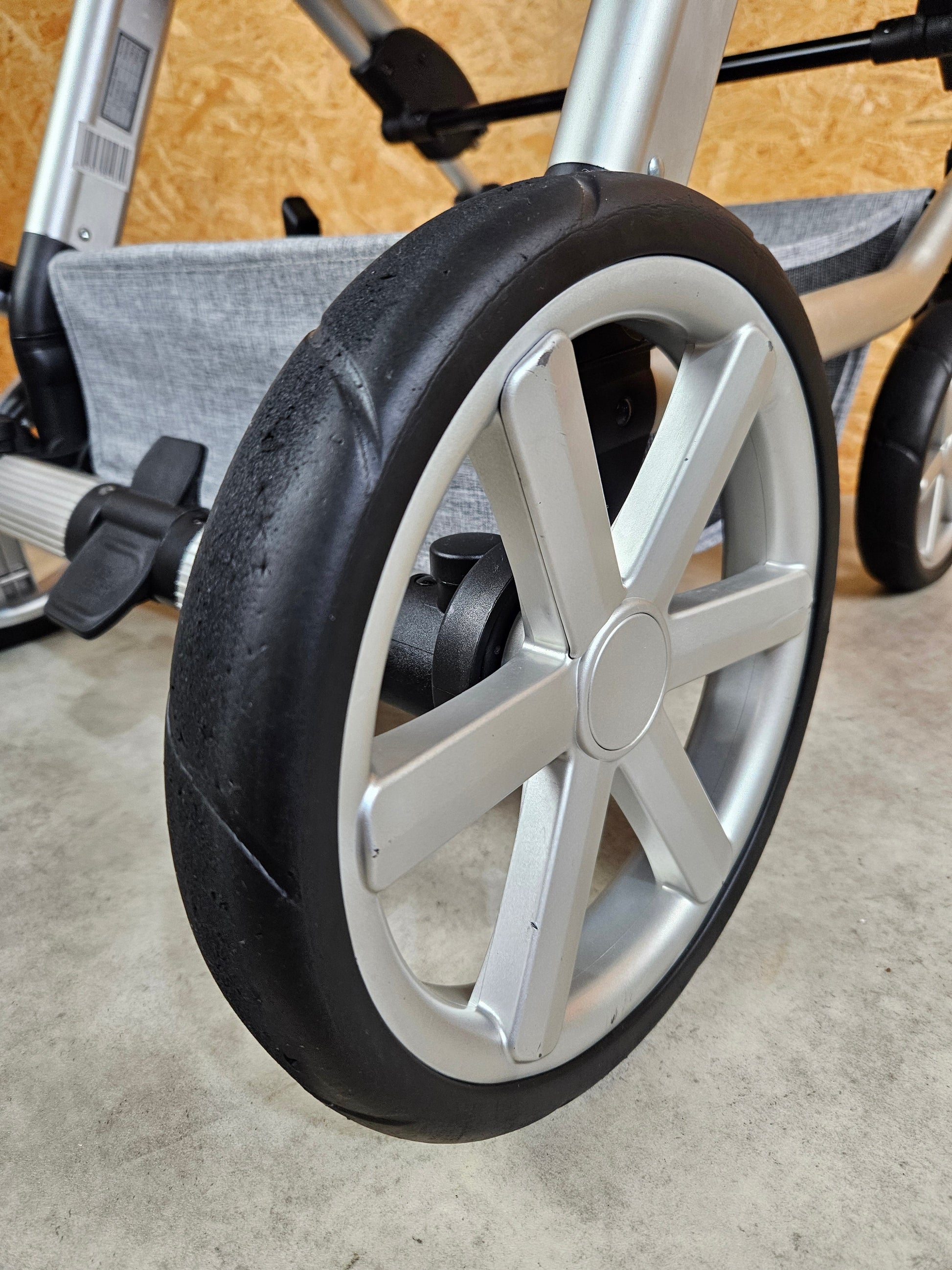 Abc Design - Condor 4 Kombikinderwagen (sportsitz und Babywanne) Inkl. Fußsack Regenschirm U.v.m. - Grau in Gutem