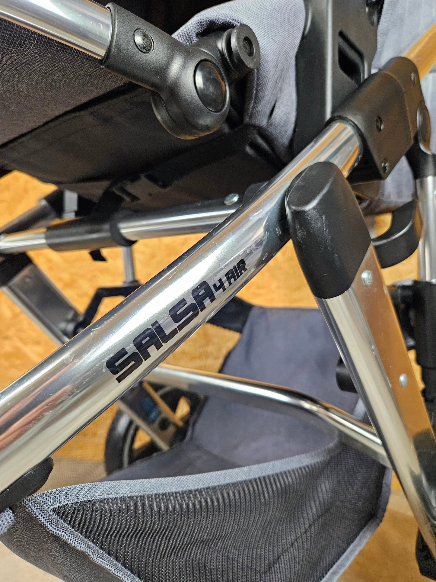 ABC-Design Salsa 4 Air Diamond Edition - Kinderwagen (Gestell und Sportsitz) - Asphalt - in gutem Zustand