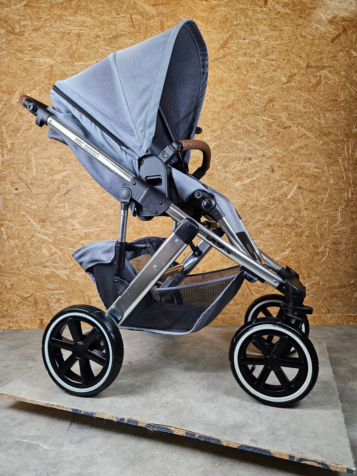 ABC-Design Salsa 4 Air Diamond Edition - Kinderwagen (Gestell und Sportsitz) - Asphalt - in gutem Zustand