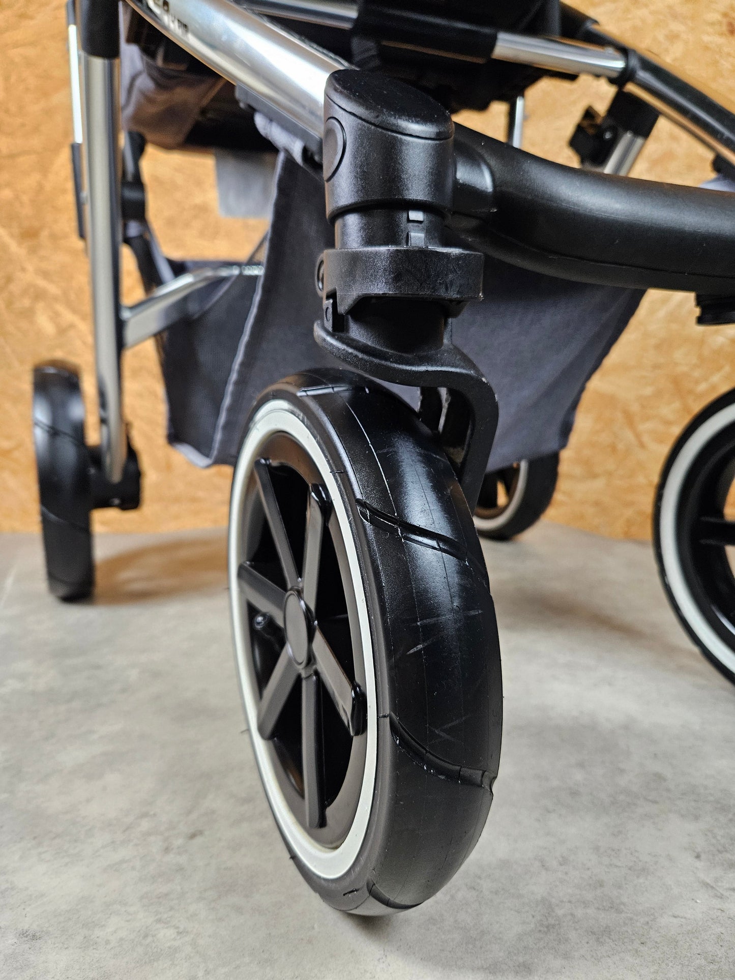 ABC-Design Salsa 4 Air Diamond Edition - Kinderwagen (Gestell und Sportsitz) - Asphalt - in gutem Zustand