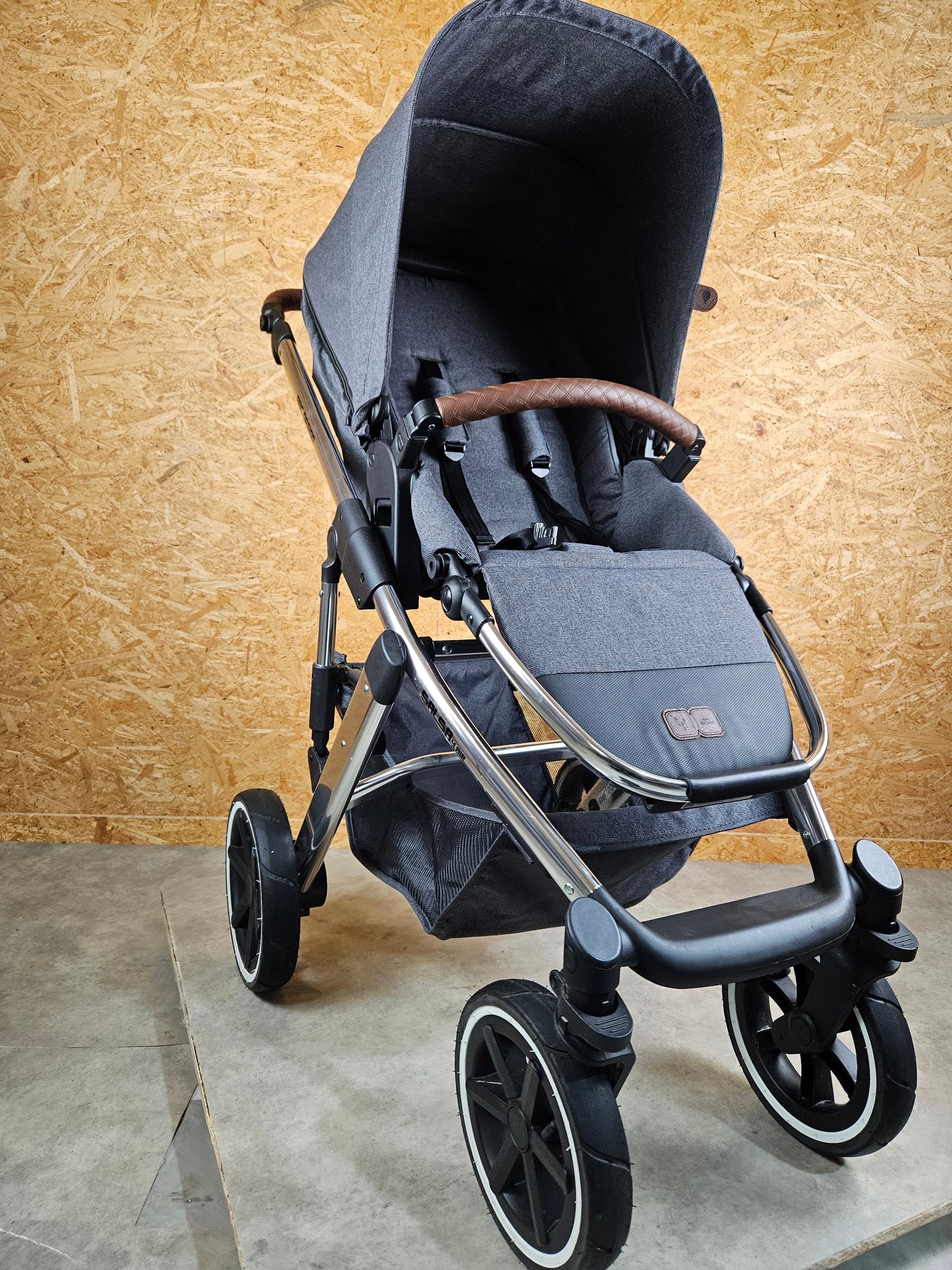 Salsa 4 Air Diamond Edition - Kinderwagen (sportsitz) - Asphalt - in sehr Gutem Zustand Grau / sehr Gut 3