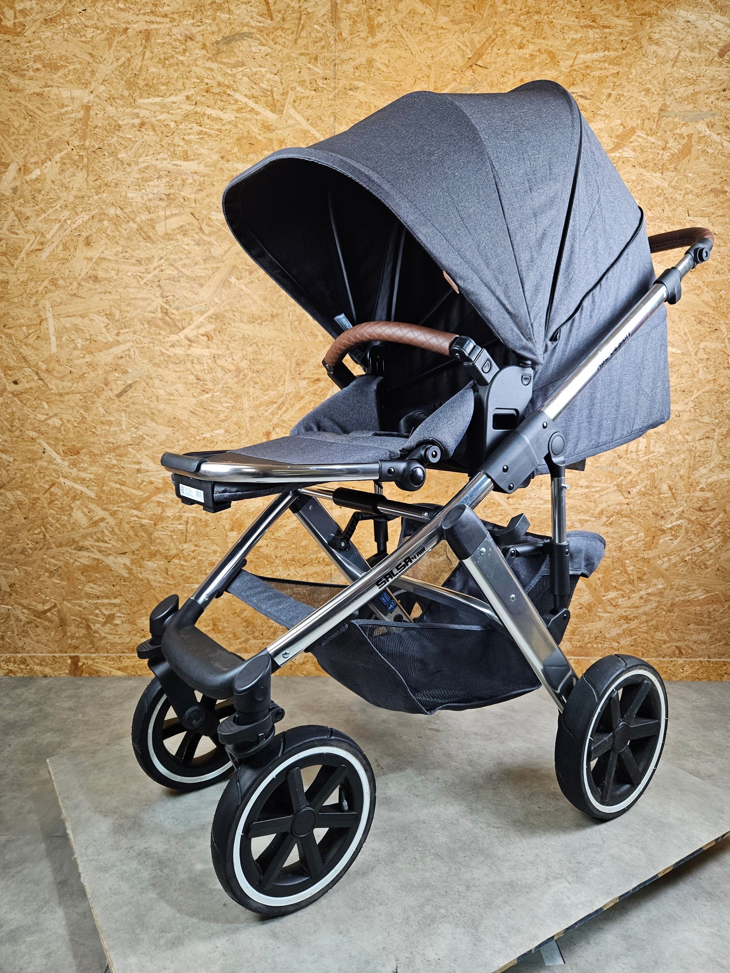 Salsa 4 Air Diamond Edition - Kinderwagen (sportsitz) - Asphalt - in sehr Gutem Zustand Grau / sehr Gut 9