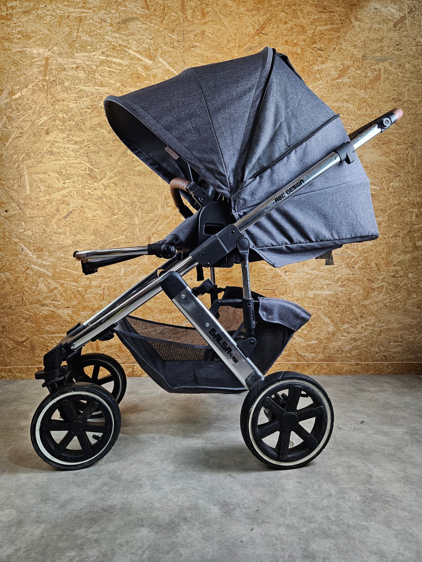Abc Design - Salsa 4 Air Diamond Edition Kombikinderwagen (sportsitz und Babywanne) - Grau in sehr Gutem Zustand