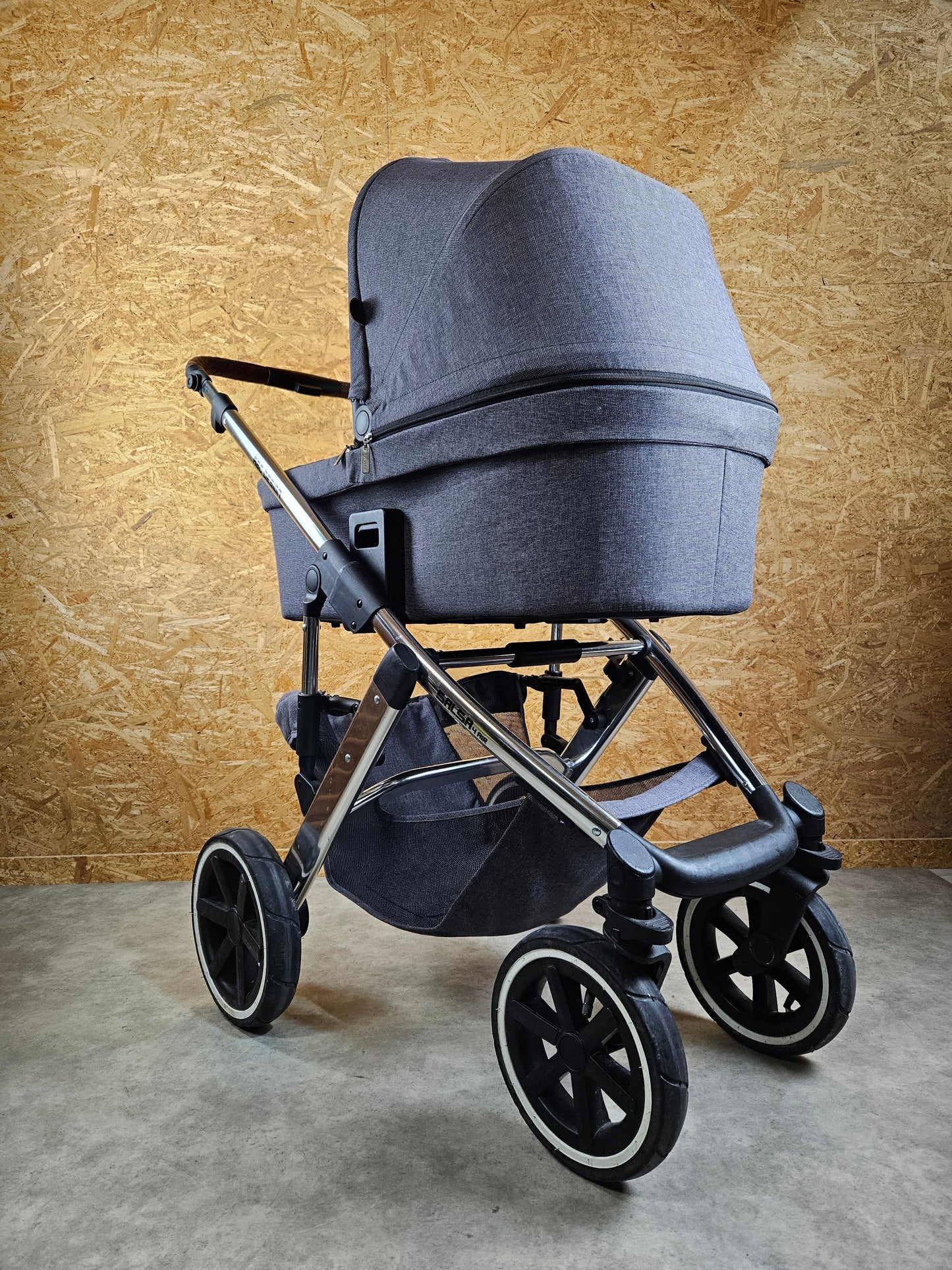 ABC Design - Salsa 4 Air Kinderwagen (Gestell und Babywanne) - Asphalt in gutem Zustand