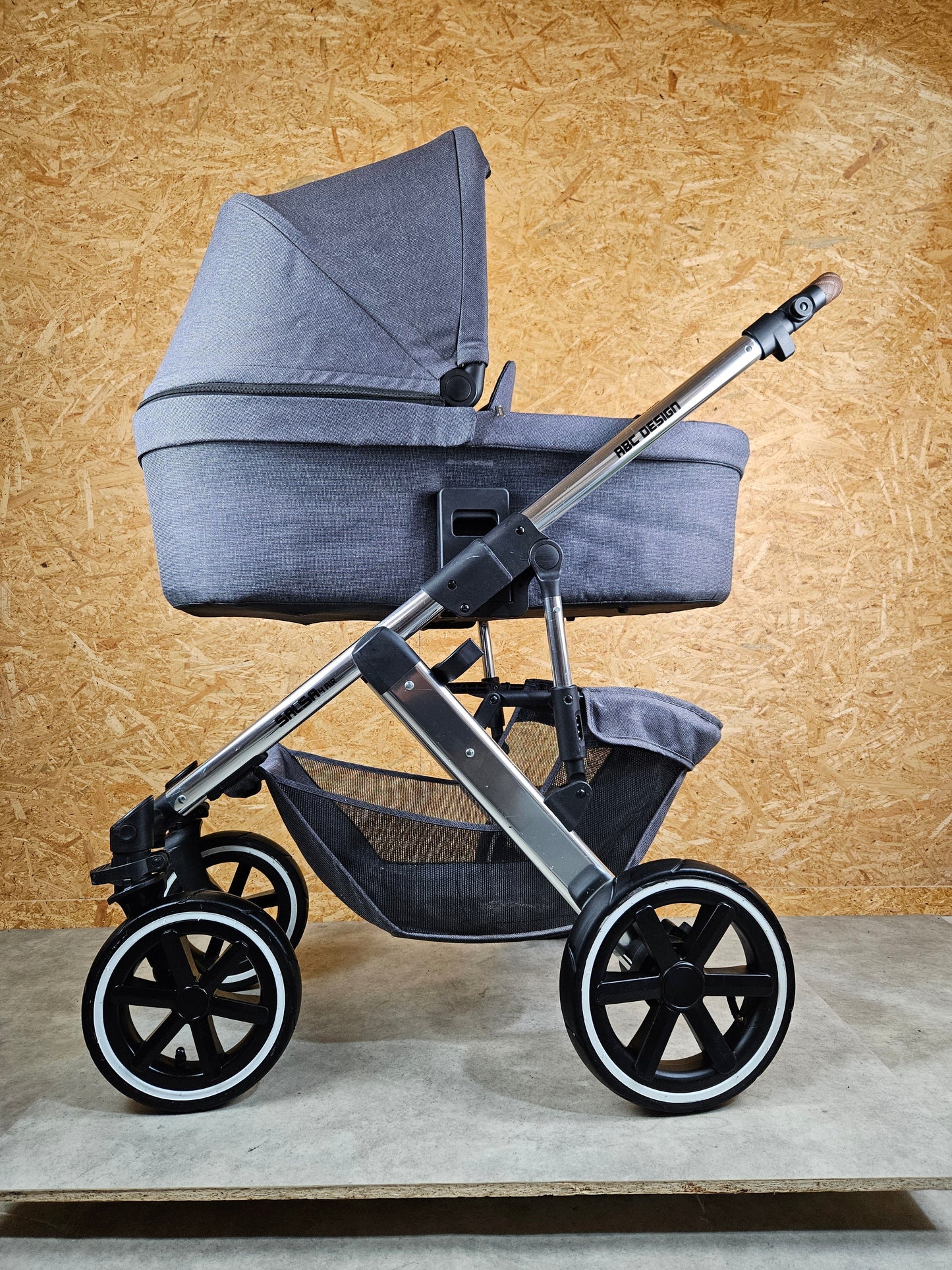 ABC Design - Salsa 4 Air Kombikinderwagen (Sportsitz und Babywanne) inkl. Zubehör - Asphalt in gutem Zustand