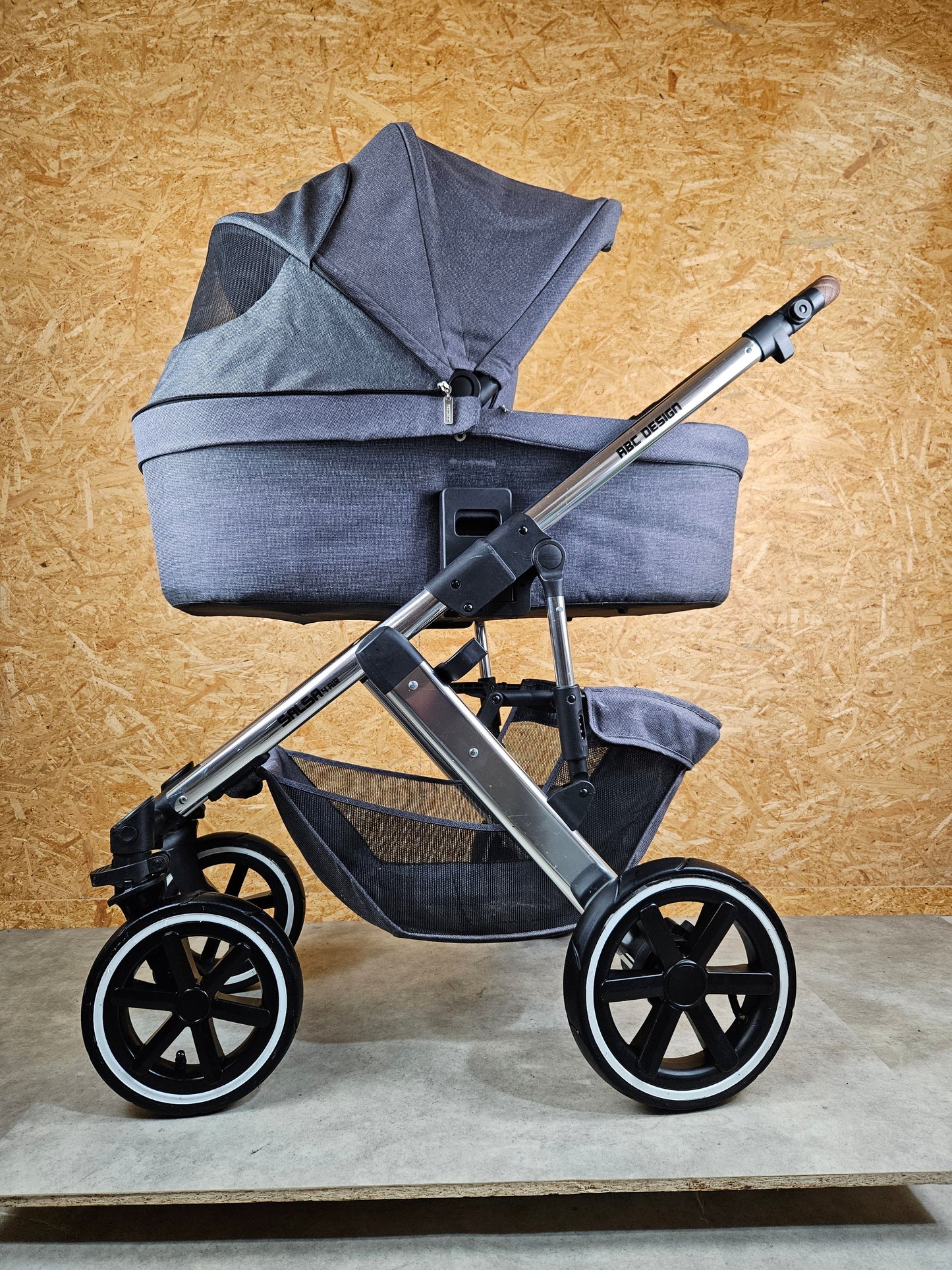 ABC Design - Salsa 4 Air Kombikinderwagen (Sportsitz und Babywanne) inkl. Zubehör - Asphalt in gutem Zustand