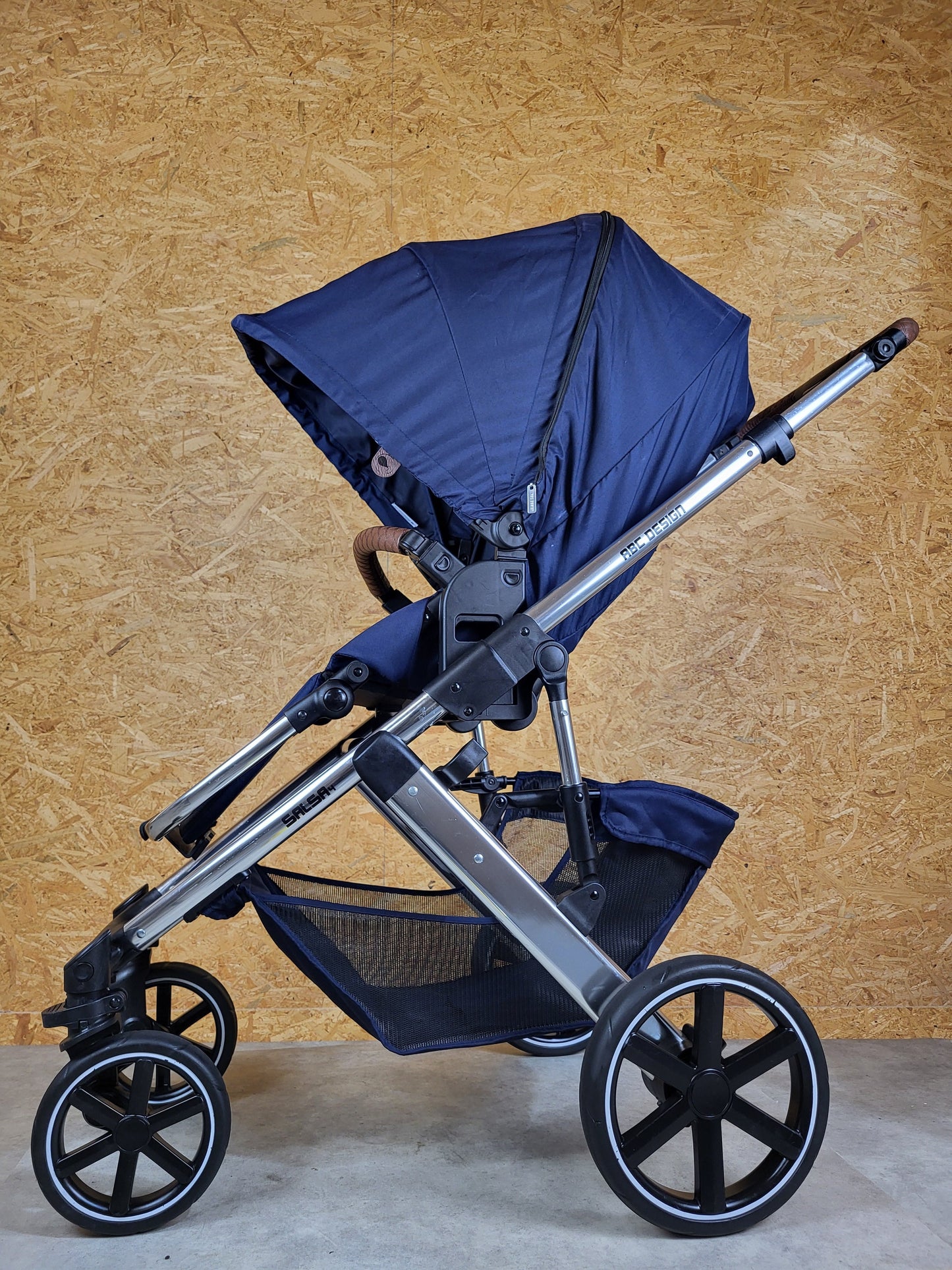 ABC-Design - Salsa 4 Kombikinderwagen (Sportsitz und Babywanne mit Fußsack und Wickeltasche) - Blau in gutem Zustand