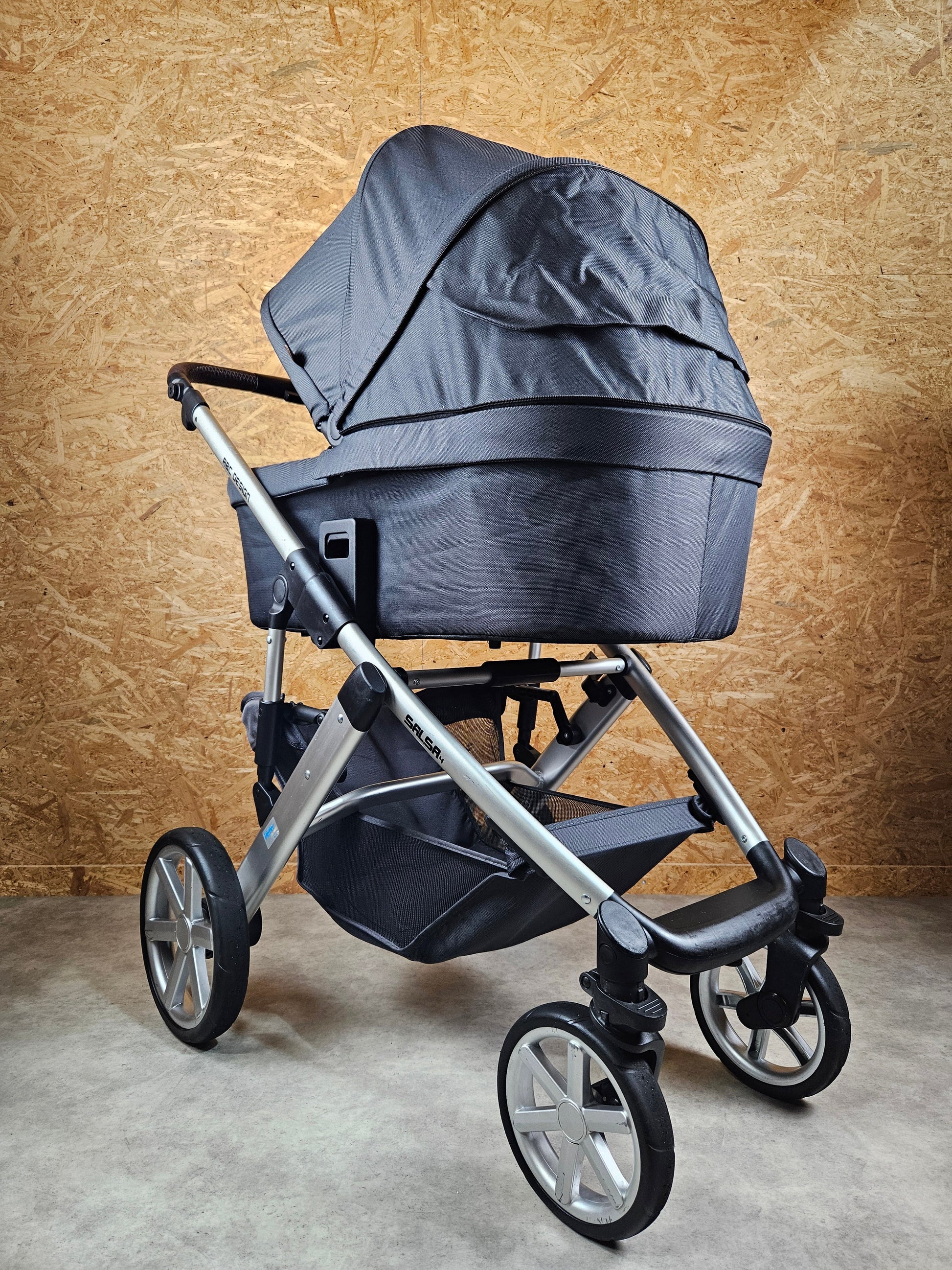 Abc Design - Salsa 4 Kombikinderwagen (sportsiz und Babywanne) - Schwarz in Gutem Zustand Kinderwagen 12