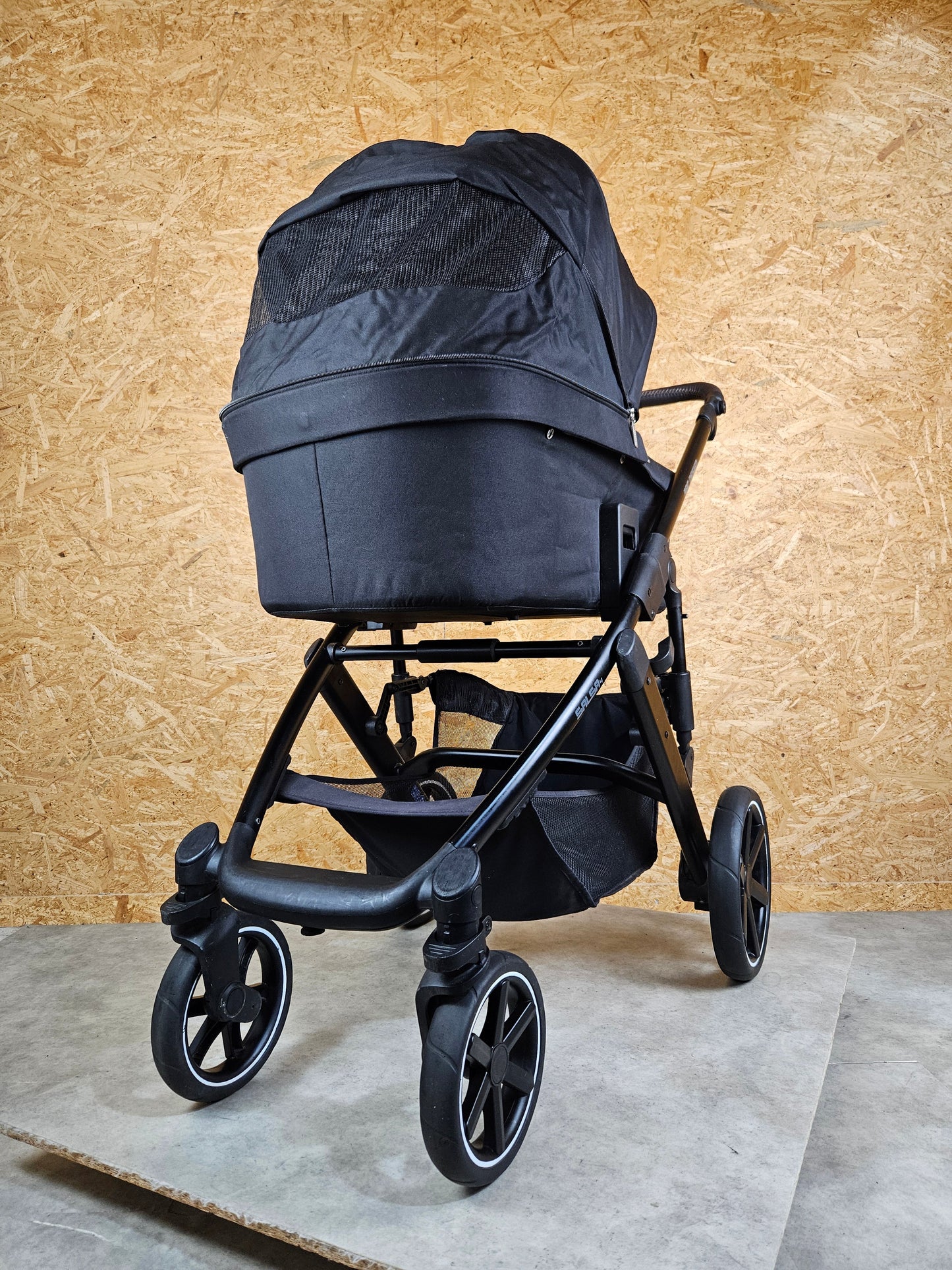 ABC Design - Salsa 4 Kombikinderwagen (Sportsiz und Babywanne) inkl. Fußsack und Zubehör - Schwarz in gutem Zustand