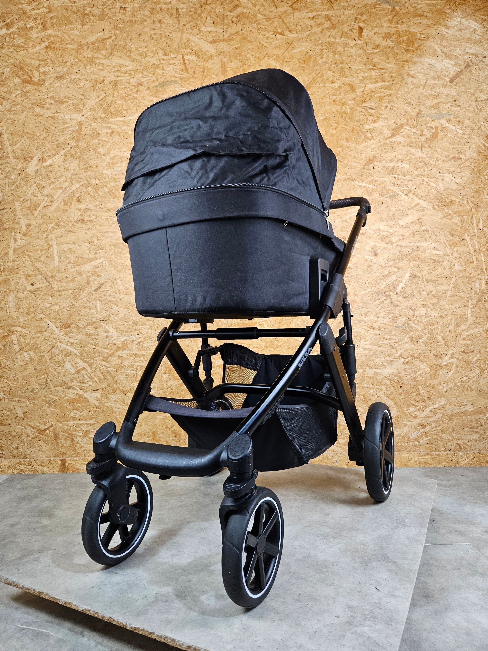 Abc Design - Salsa 4 Kombikinderwagen (sportsiz und Babywanne) Inkl. Fußsack Zubehör - Schwarz in Gutem Zustand