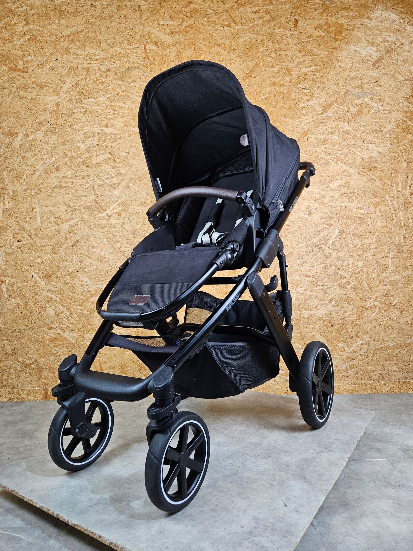 ABC Design - Salsa 4 Kombikinderwagen (Sportsiz und Babywanne) inkl. Fußsack und Zubehör - Schwarz in gutem Zustand