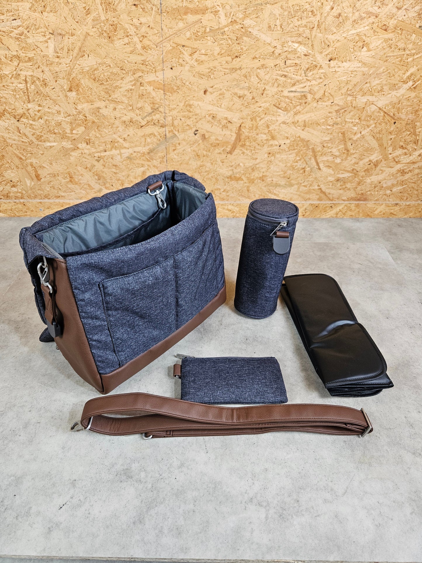 ABC-Design Viper 4 Kinderwagen - Grau in gutem Zustand