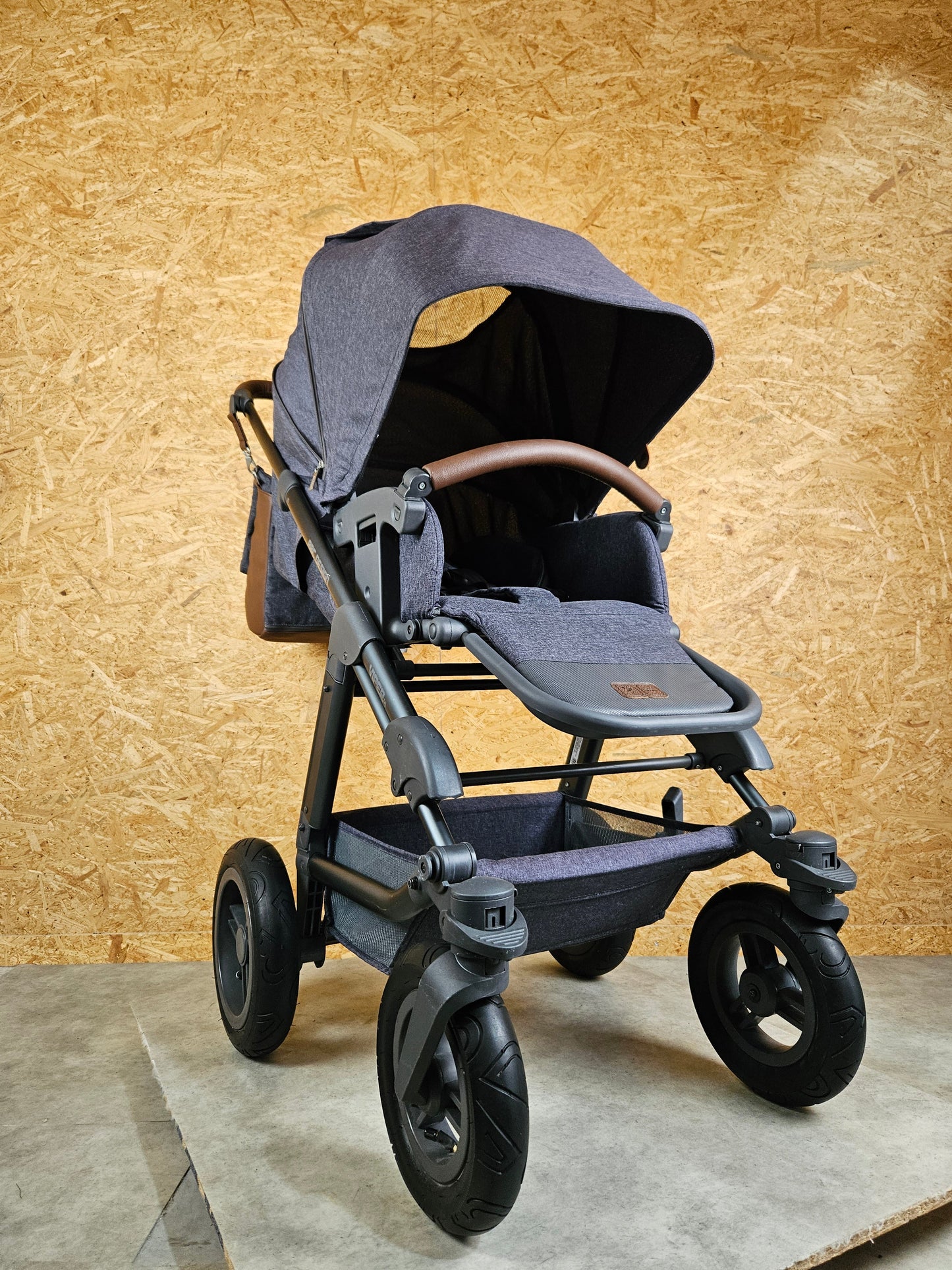ABC-Design Viper 4 Kinderwagen - Grau in gutem Zustand