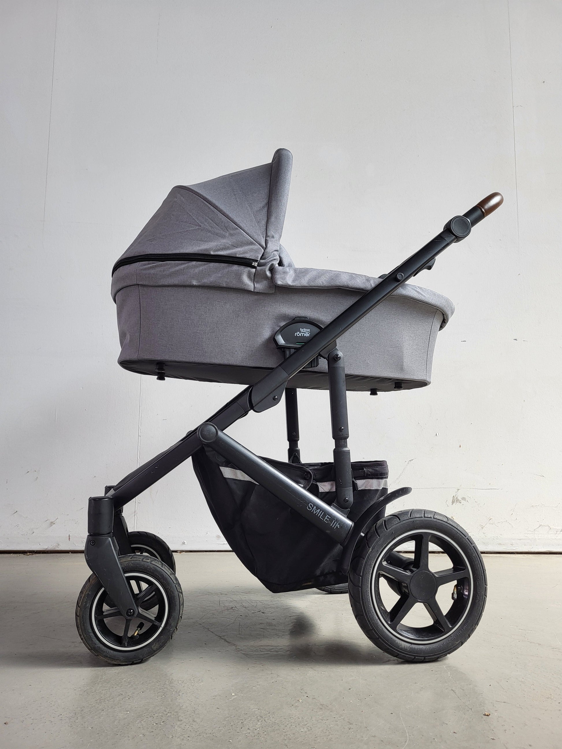 Britax Römer - Duo Smile Iii - Kombikinderwagen (sportsitz und Babywanne) - Grau in Gutem Zustand Kinderwagen 3