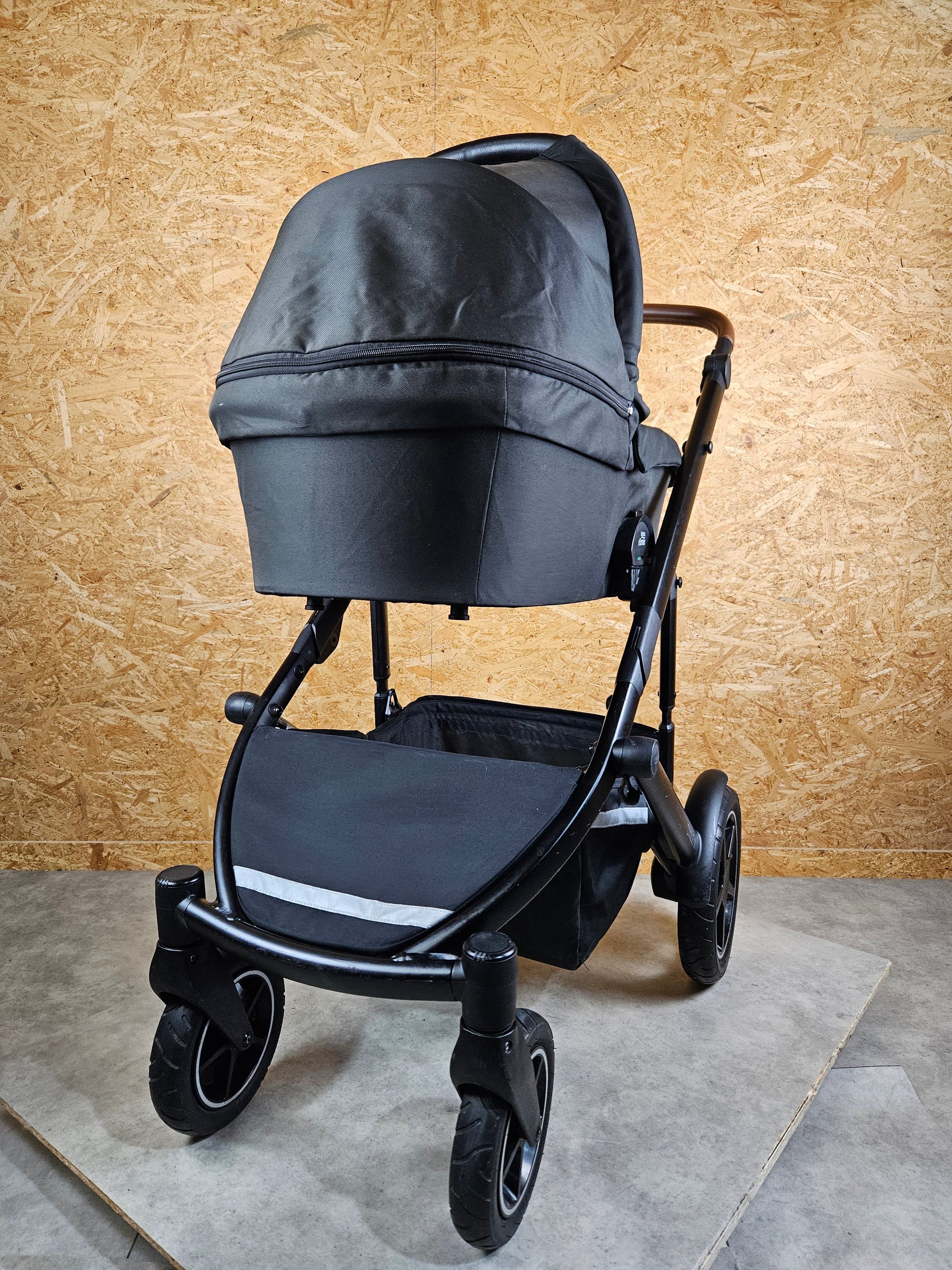 Britax Römer - Duo Smile Iii - Kombikinderwagen (sportsitz und Babywanne) - Schwarz in Gutem Zustand Kinderwagen 22
