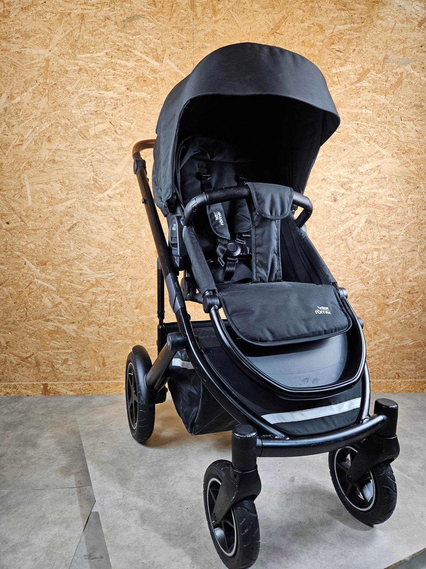 Britax Römer - Duo Smile Iii - Kombikinderwagen (sportsitz und Babywanne) - Schwarz in Gutem Zustand Kinderwagen 4