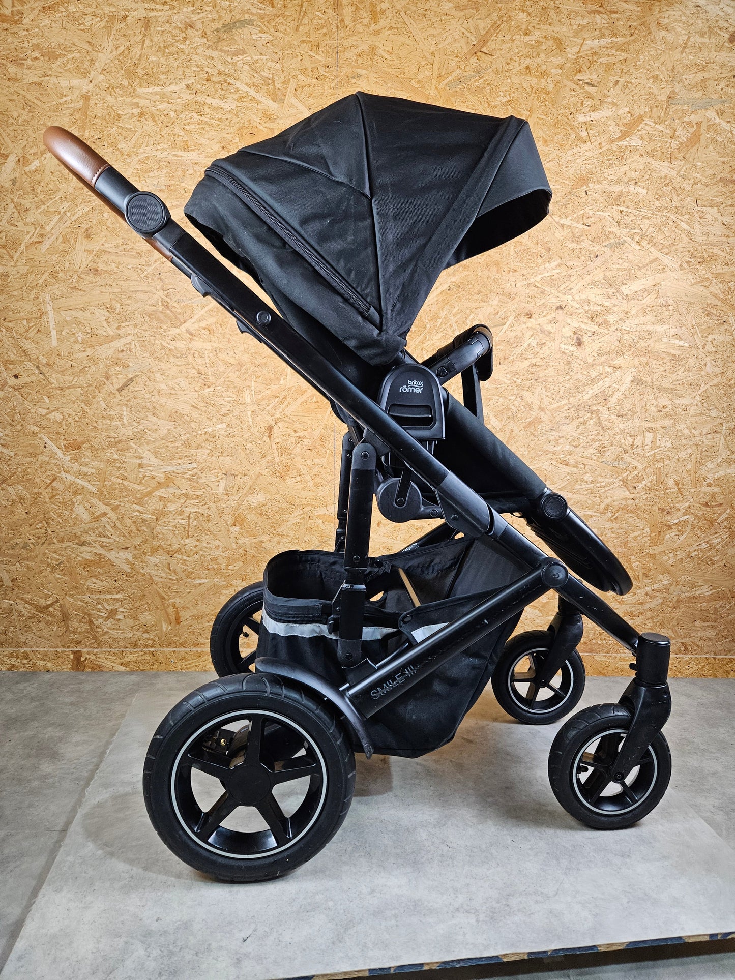 Britax Römer - Duo Smile Iii - Kombikinderwagen (sportsitz und Babywanne) - Schwarz in Gutem Zustand Kinderwagen 7