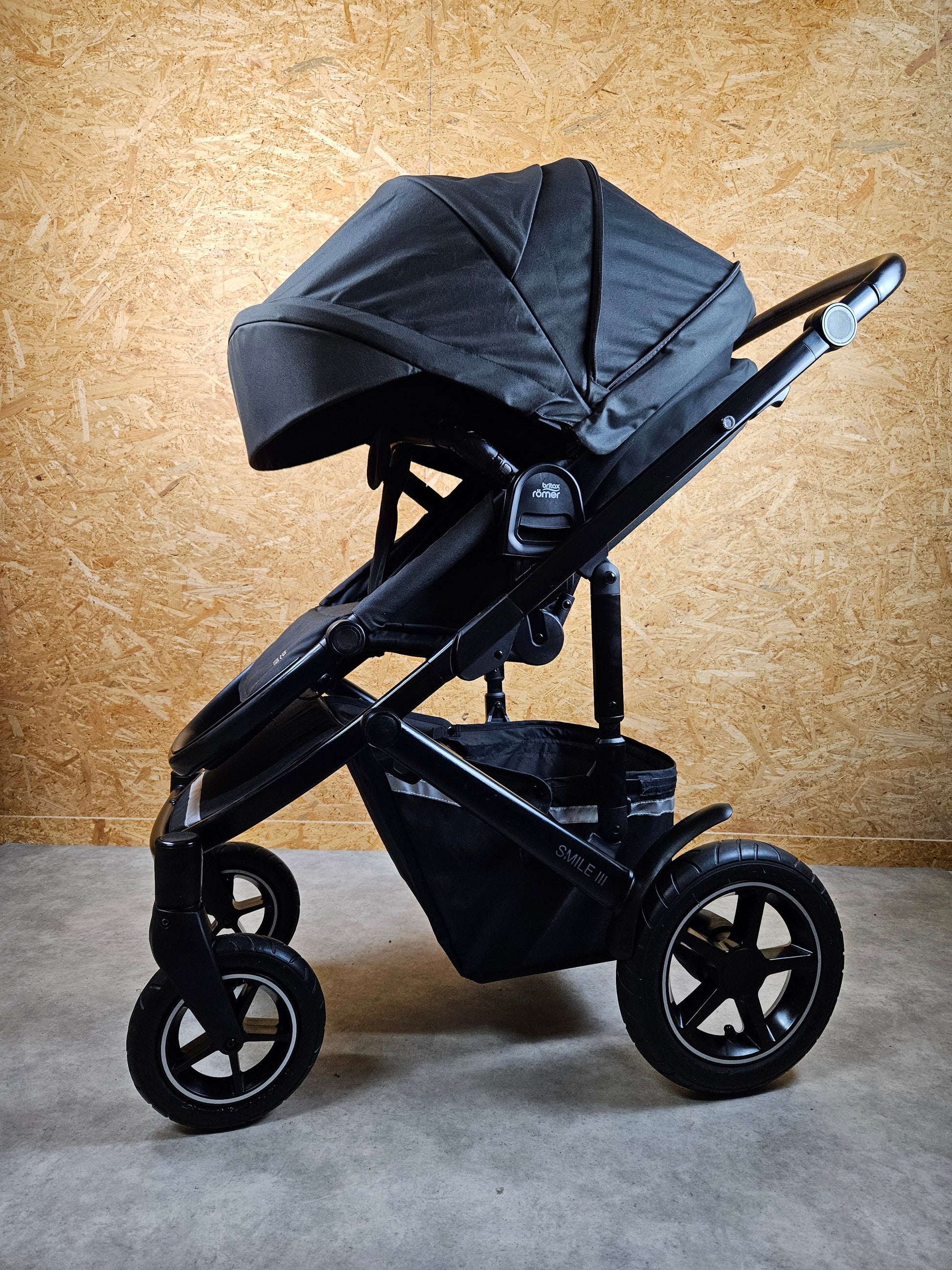 Britax Römer - Smile Iii - Kinderwagen (sportsitz) - Schwarz in Gutem Zustand / Gut 8