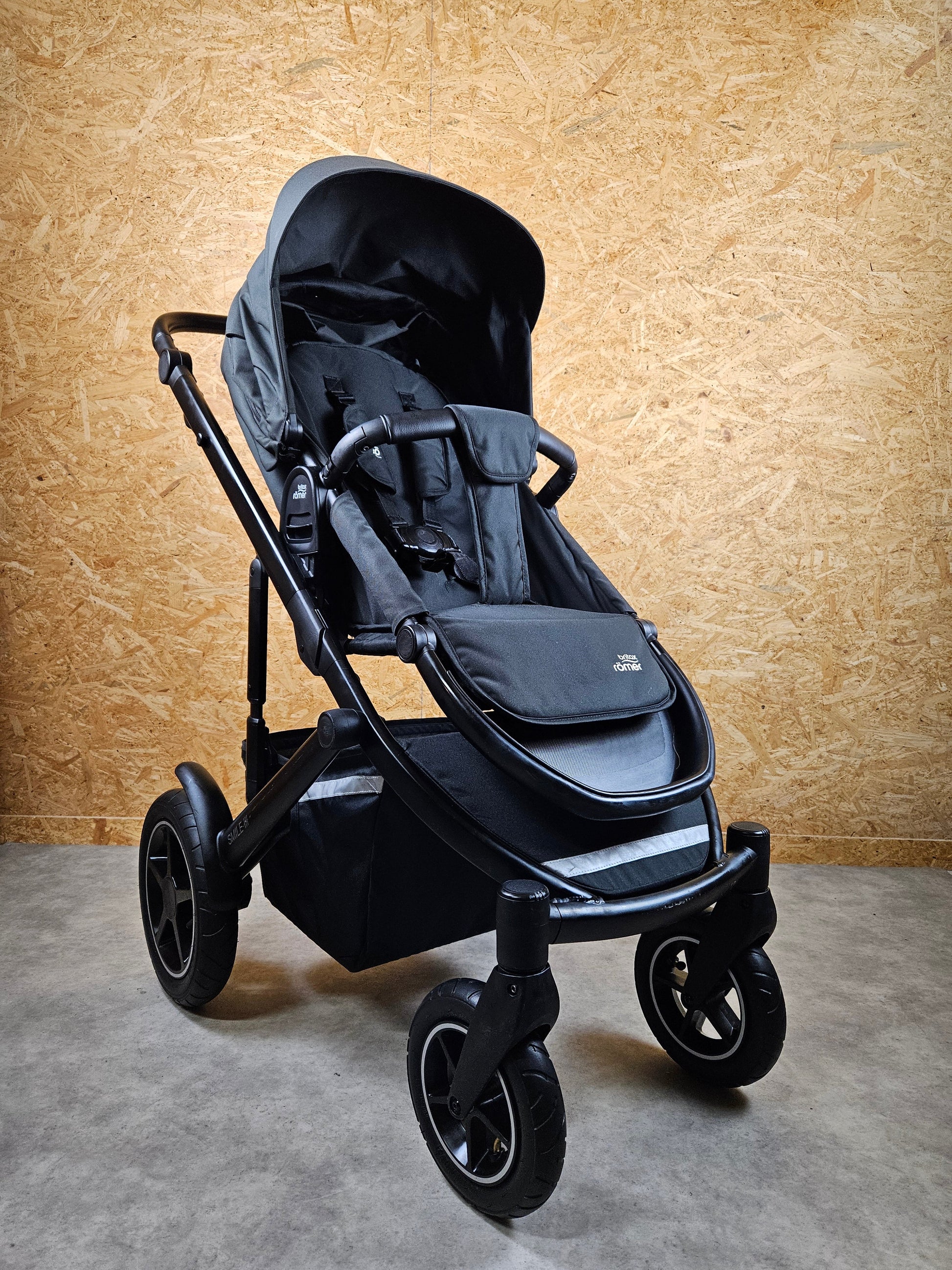 Britax Römer - Smile Iii - Kinderwagen (sportsitz) - Schwarz in Gutem Zustand / Gut 4