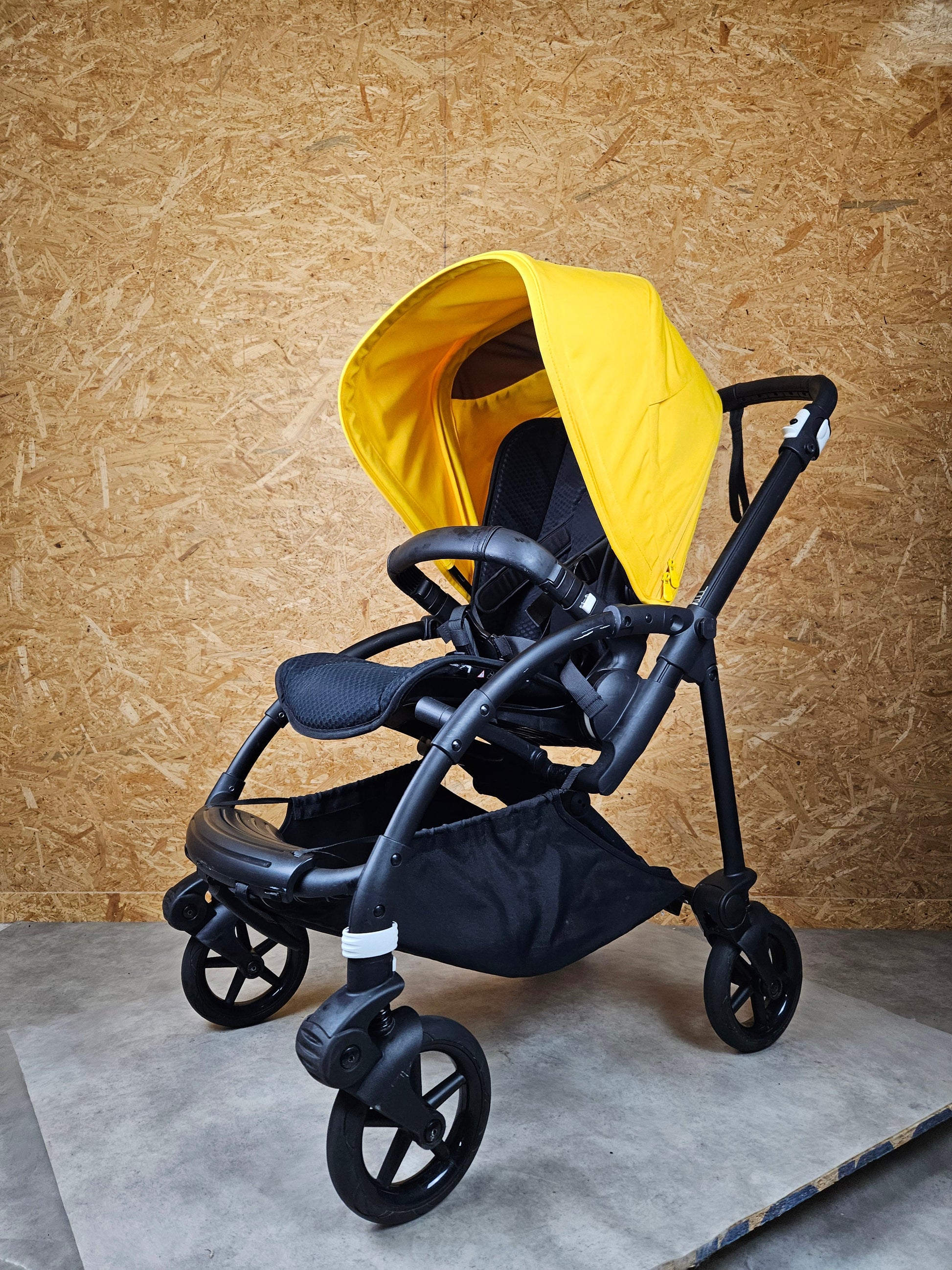 Bugaboo Bee 6 Buggy + Babywanne - Gelb - in Gutem Zustand Kinderwagen 5