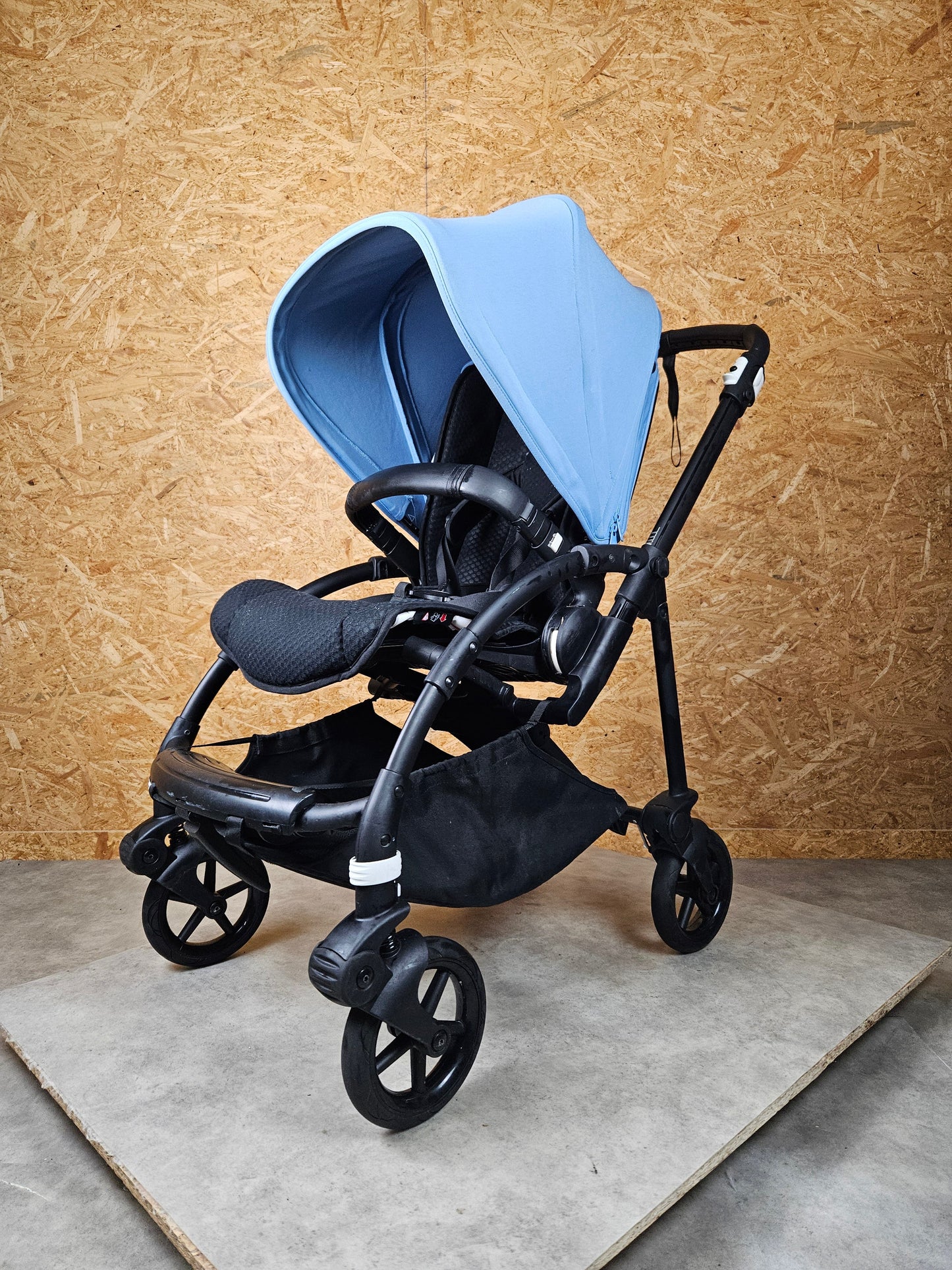 Bugaboo Bee 6 Buggy - Blau - in Gutem Zustand Kinderwagen 9