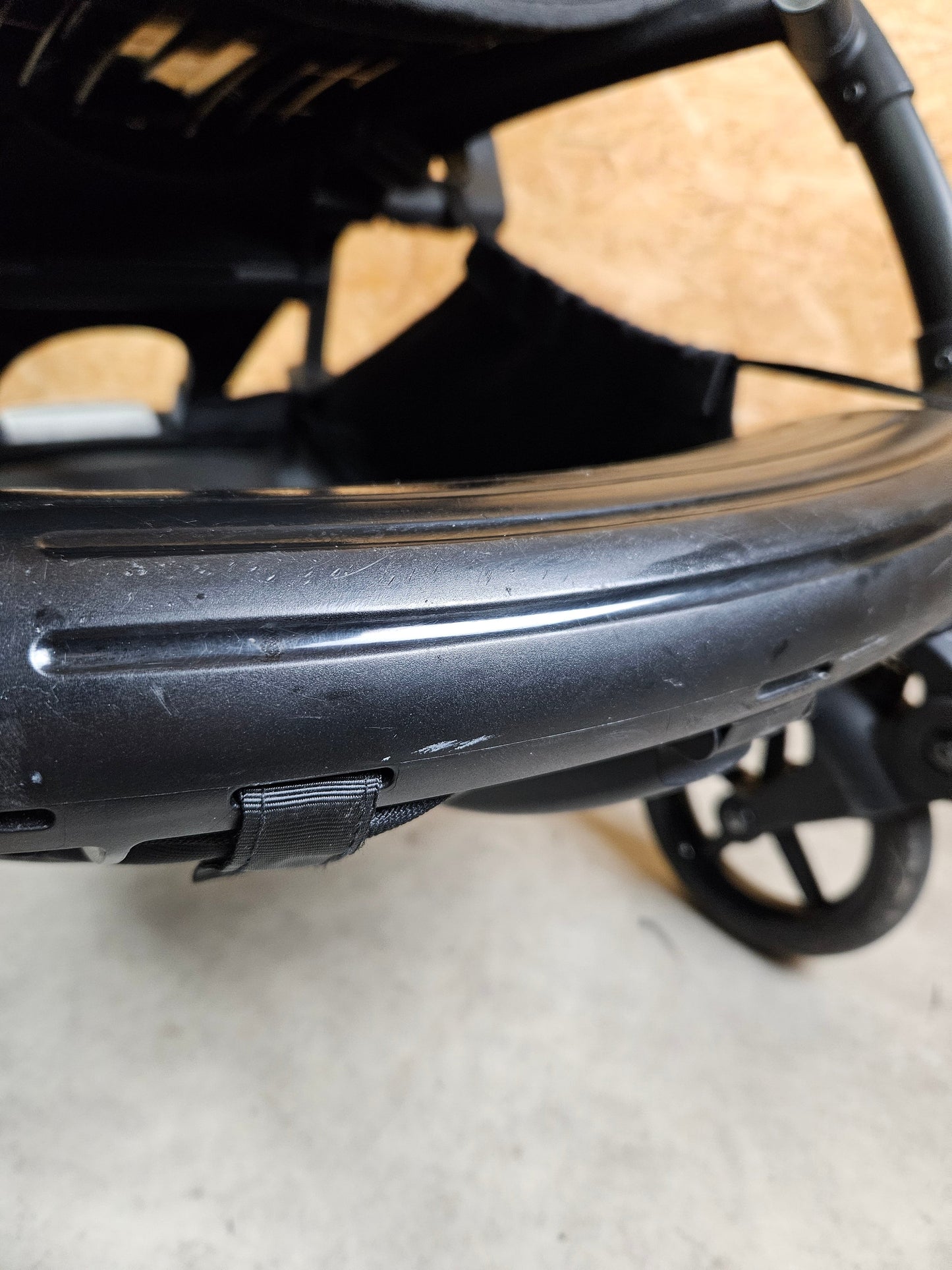 Bugaboo Bee 6 - Schwarz in sehr Gutem Zustand Kinderwagen 7