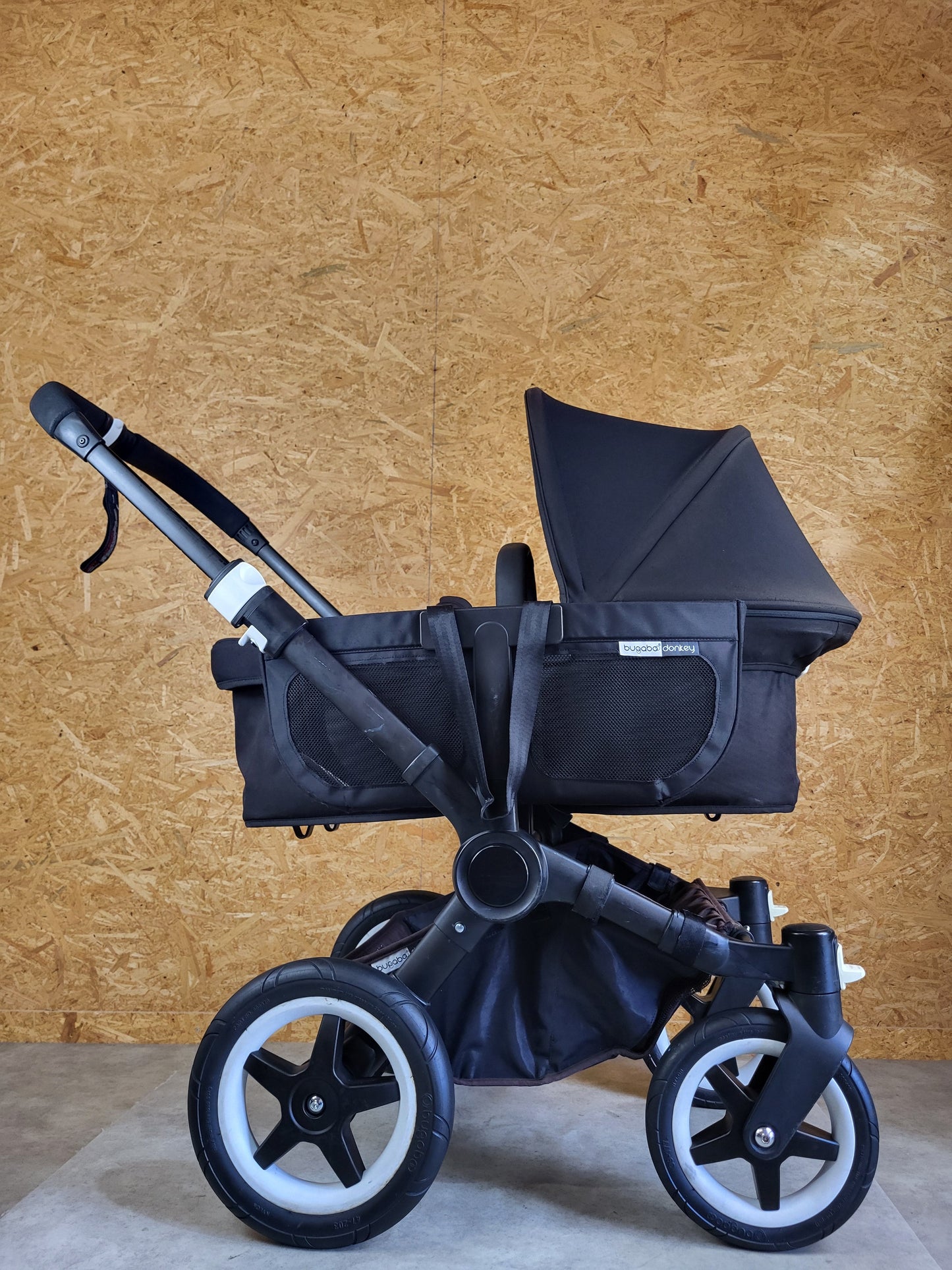 Bugaboo - Donkey 2 Duo Kinderwagen (1 Liegewanne / 2 Sportsitze) inkl. seitliche Gepäcktasche - Schwarz - in gutem Zustand