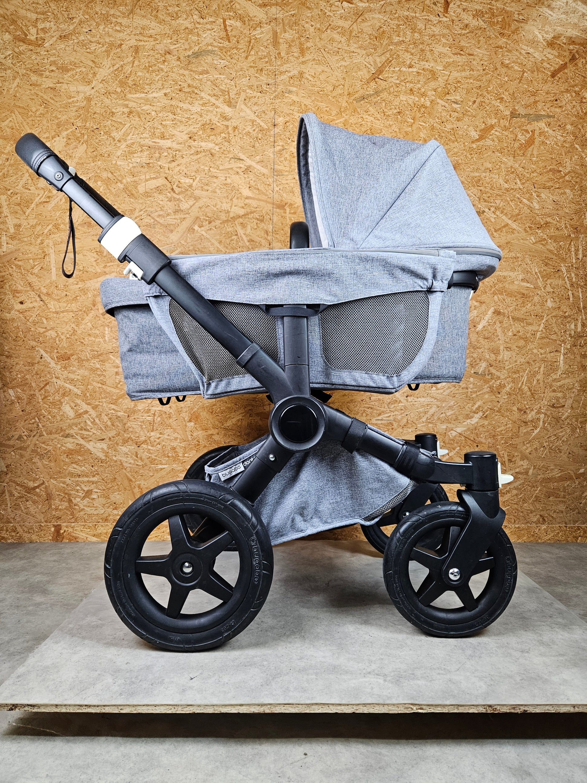 Bugaboo - Donkey 2 Mono Geschwisterwagen (sportsitz und Liegewanne) Inkl. Seitliche Gepäcktasche - Grau - in Gutem