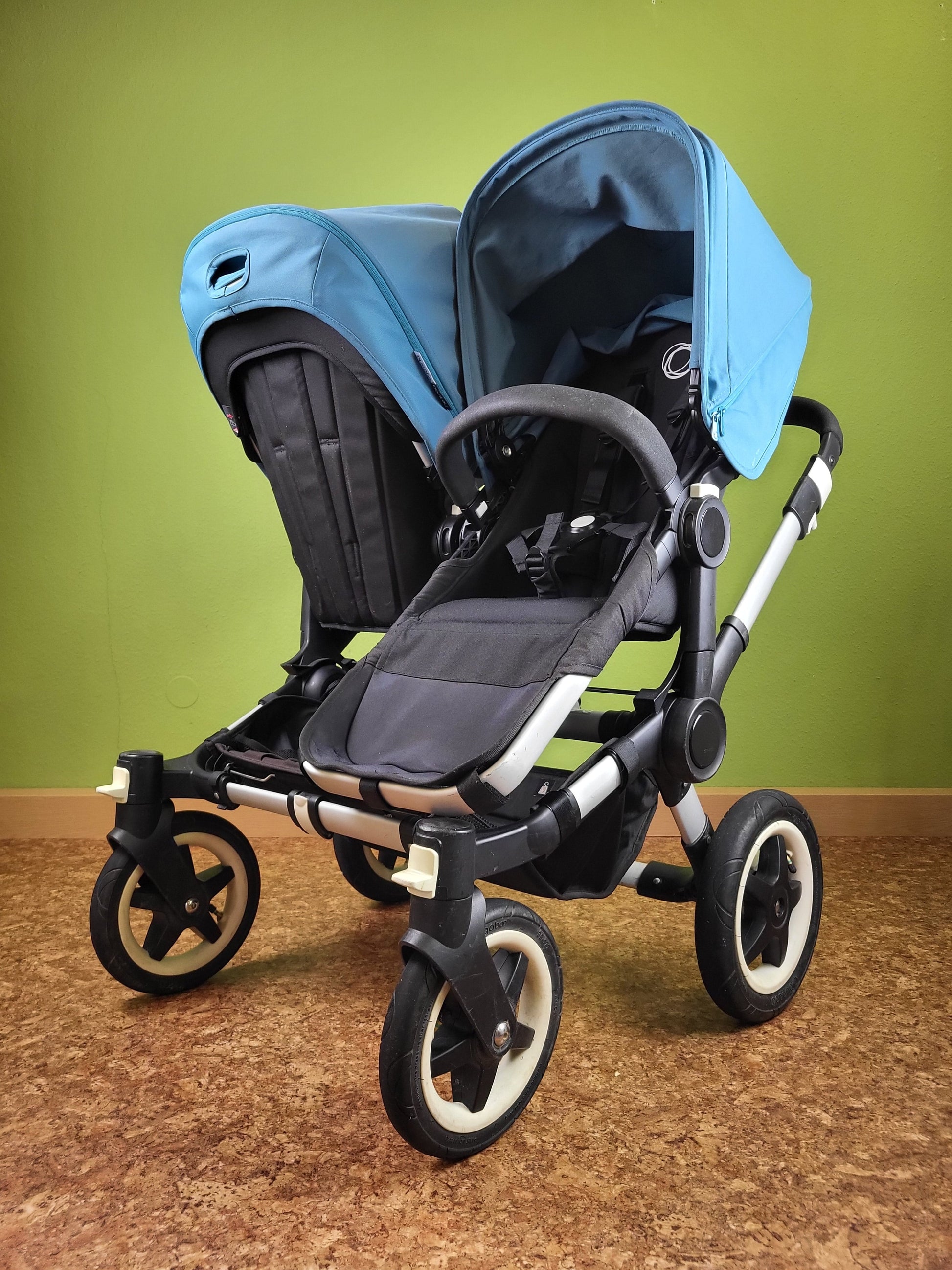 Bugaboo - Donkey (2 Sportsitze / 1 Liegewanne) Inkl. Seitliche Gepäcktasche Blau / Sehr Gut 6