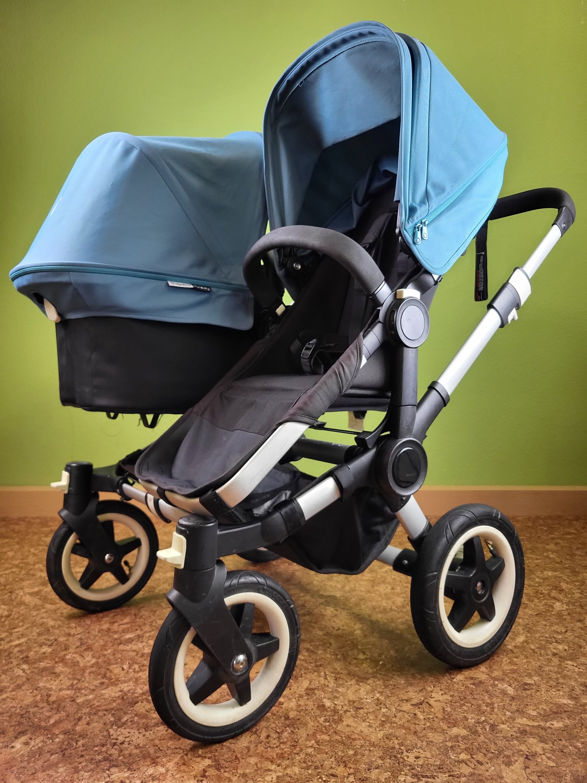 Bugaboo - Donkey (2 Sportsitze / 1 Liegewanne) Inkl. Seitliche Gepäcktasche Blau / Sehr Gut 8