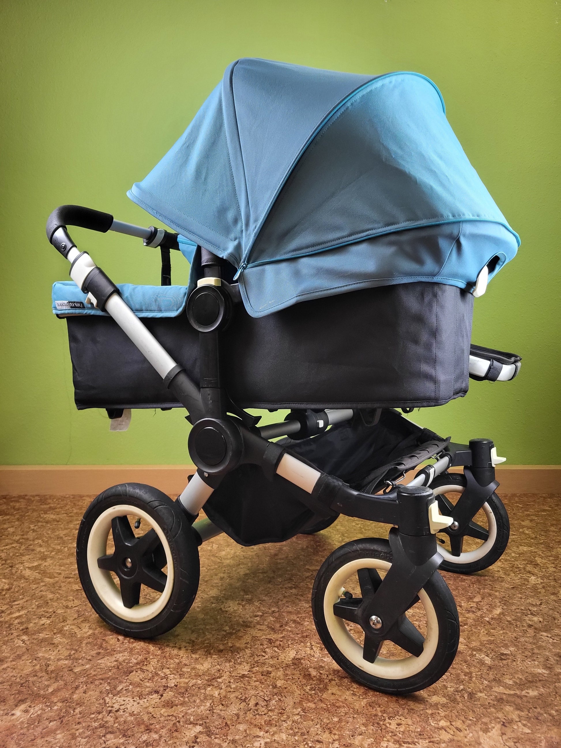 Bugaboo - Donkey (2 Sportsitze / 1 Liegewanne) Inkl. Seitliche Gepäcktasche Blau / Sehr Gut 10