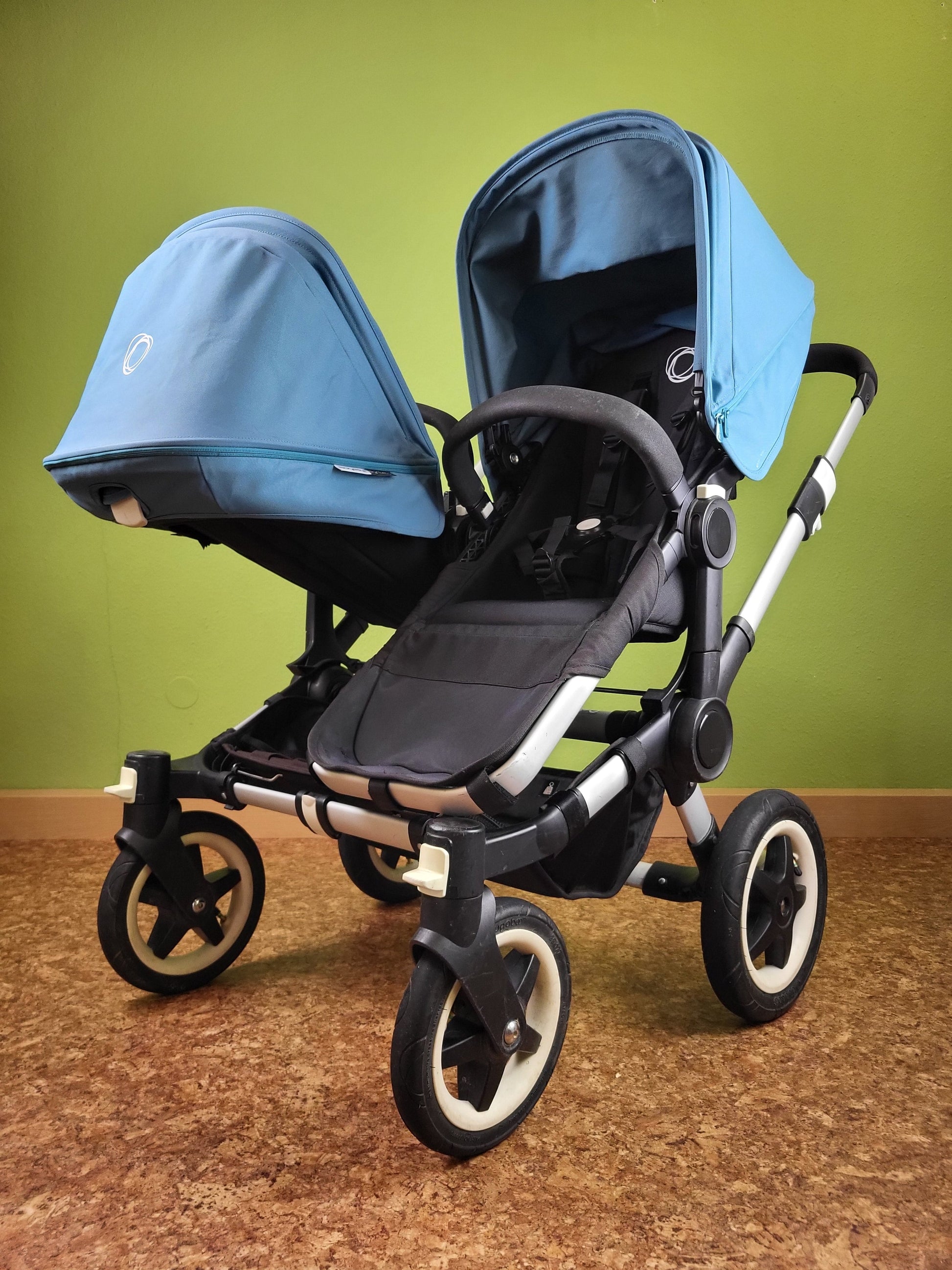 Bugaboo - Donkey (2 Sportsitze / 1 Liegewanne) Inkl. Seitliche Gepäcktasche Blau / Sehr Gut 7