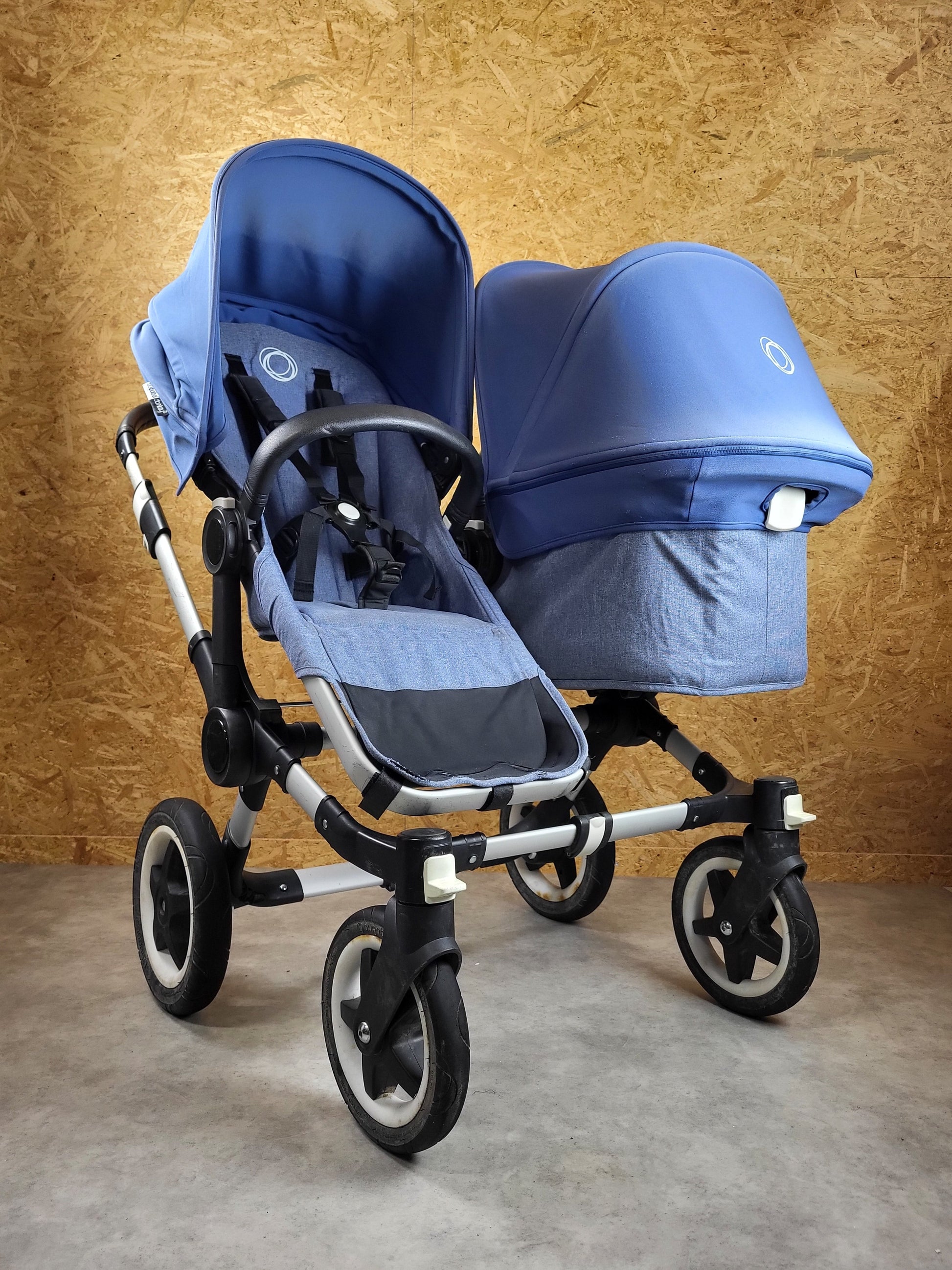 Bugaboo - Donkey 2 Zwillingskinderwagen Geschwisterwagen (2 Sitze / 1 Babywanne) Inkl. Seitliche Gepäcktasche - Blau