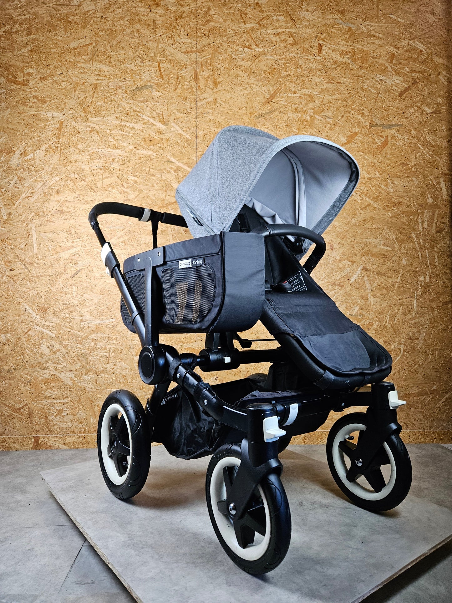 Bugaboo - Donkey Mono Geschwisterwagen (sportsitz und Liegewanne) Inkl. Seitliche Gepäcktasche - Grau - in sehr Gutem