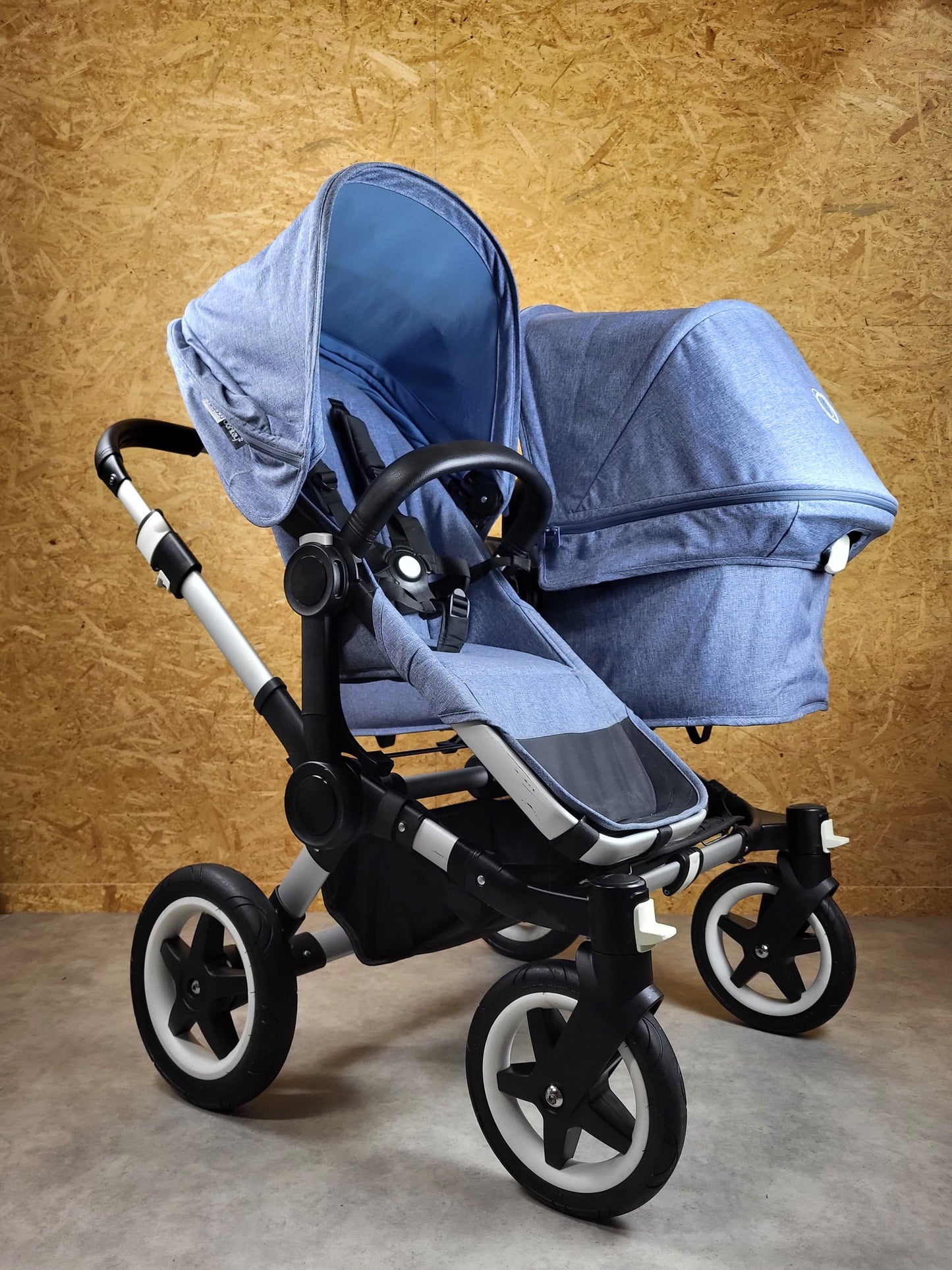 Bugaboo - Donkey Zwillingskinderwagen Geschwisterwagen (2 Sitze / 2 Babywanne) Inkl. Seitliche Gepäcktasche - Blau
