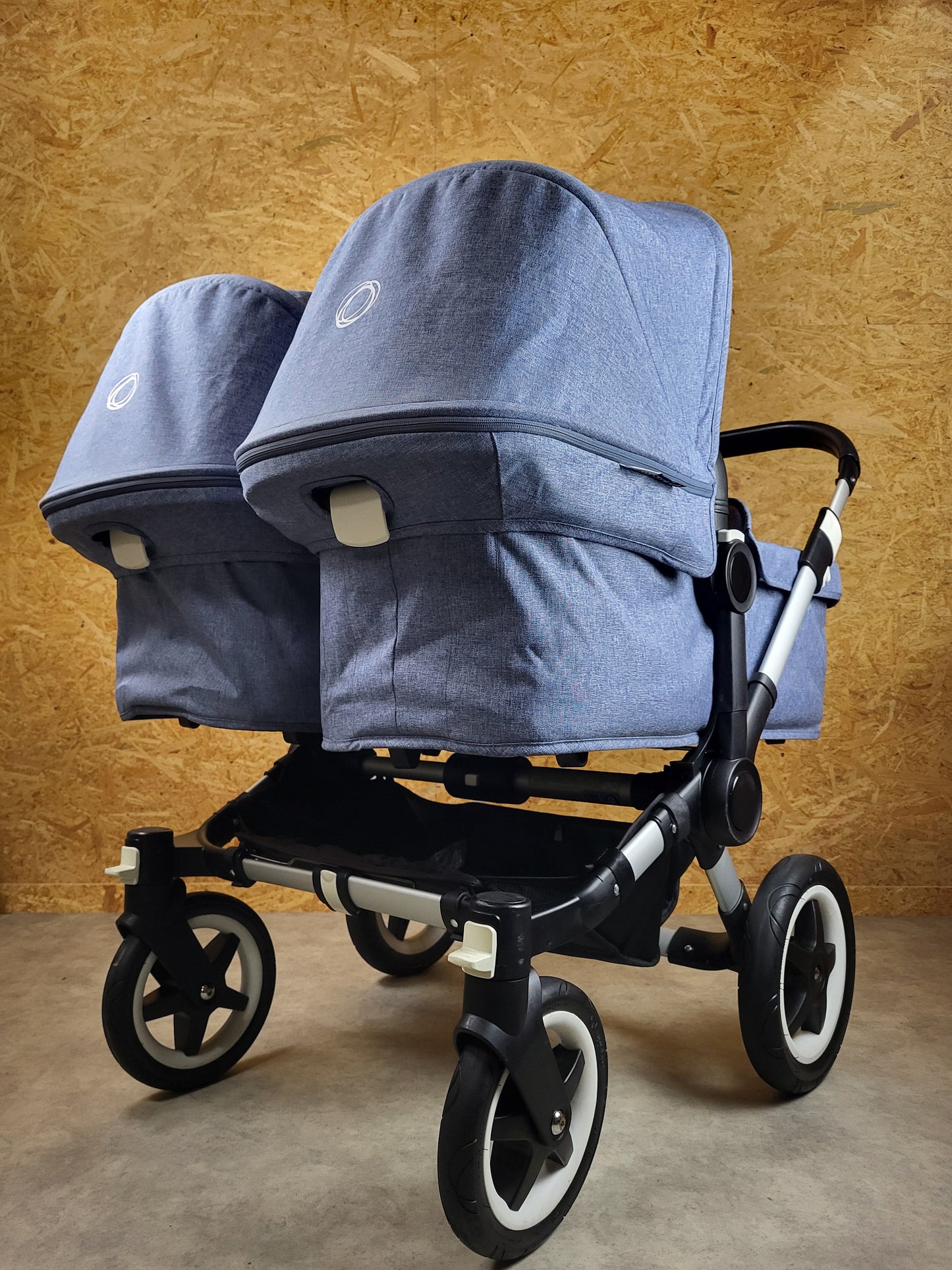 Bugaboo - Donkey Zwillingskinderwagen Geschwisterwagen (2 Sitze / 2 Babywanne) Inkl. Seitliche Gepäcktasche - Blau