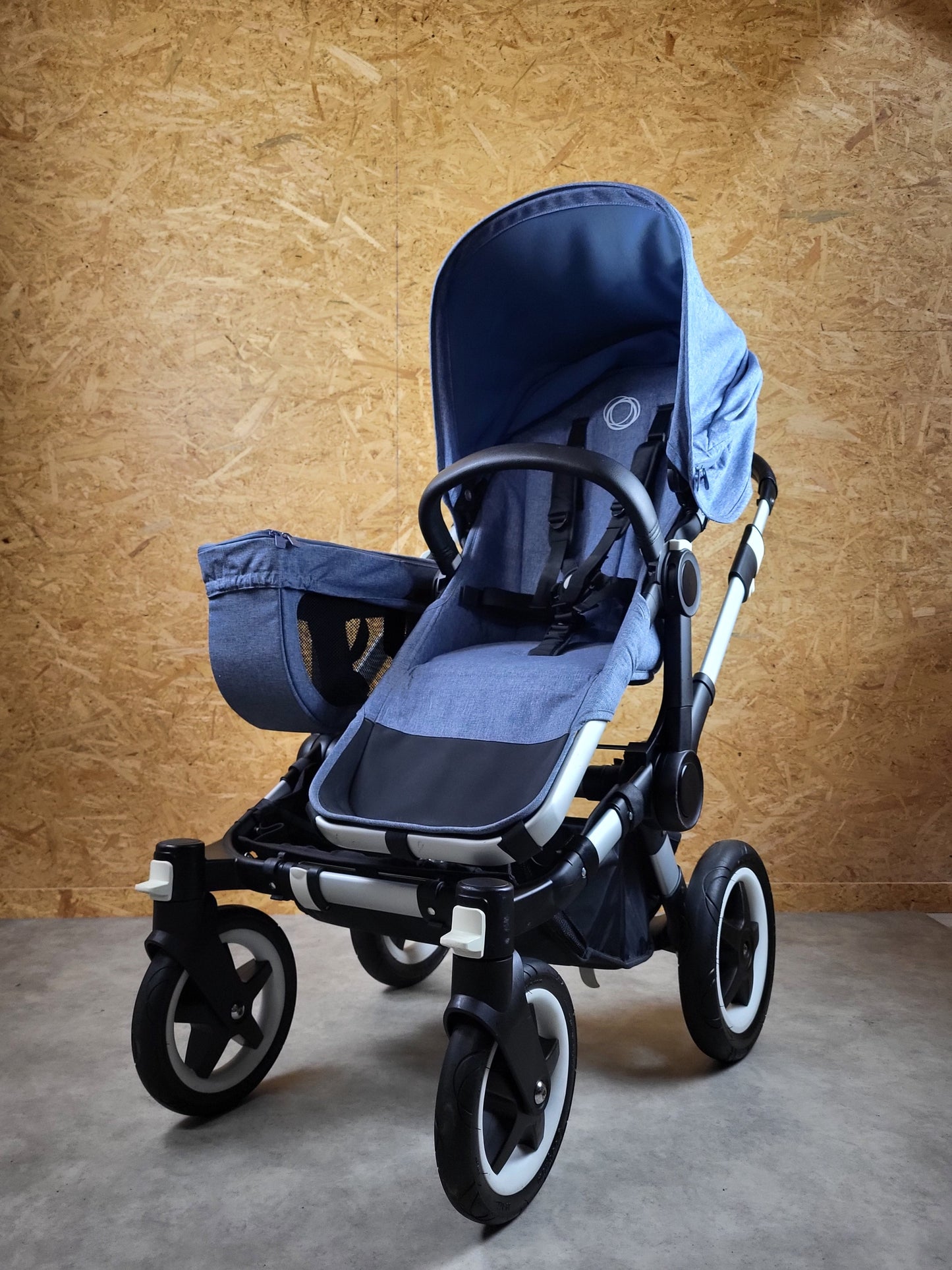 Bugaboo - Donkey Zwillingskinderwagen Geschwisterwagen (2 Sitze / 2 Babywanne) Inkl. Seitliche Gepäcktasche - Blau