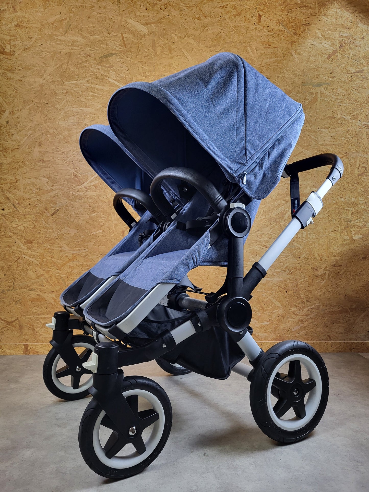 Bugaboo - Donkey Zwillingskinderwagen Geschwisterwagen (2 Sitze / 2 Babywanne) Inkl. Seitliche Gepäcktasche - Blau