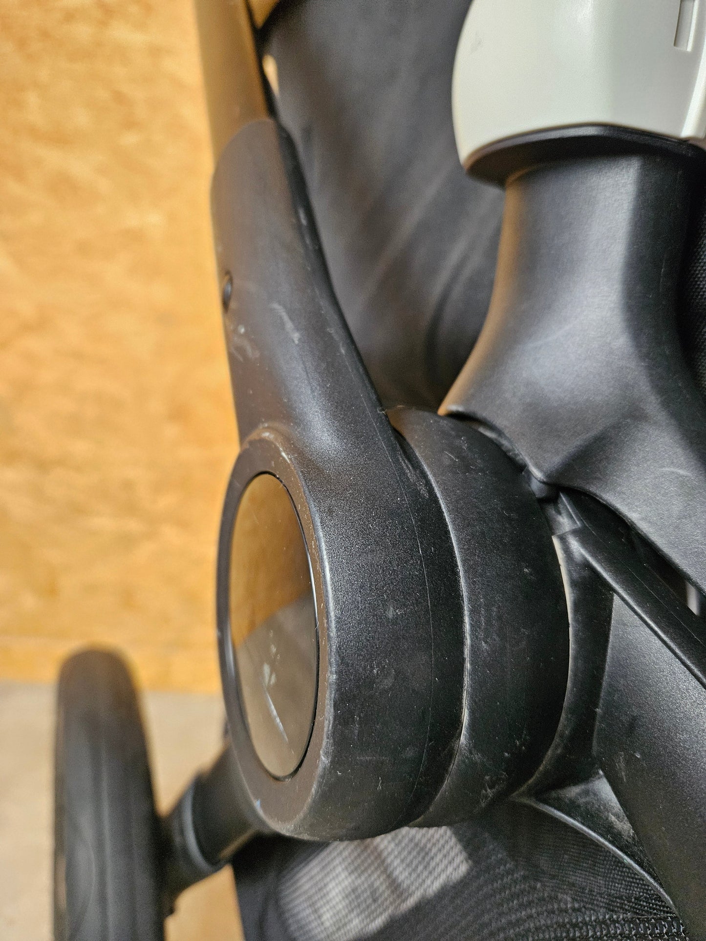 Bugaboo Fox 2 Kombikinderwagen (Sportsitz & Babywanne) - in gutem Zustand