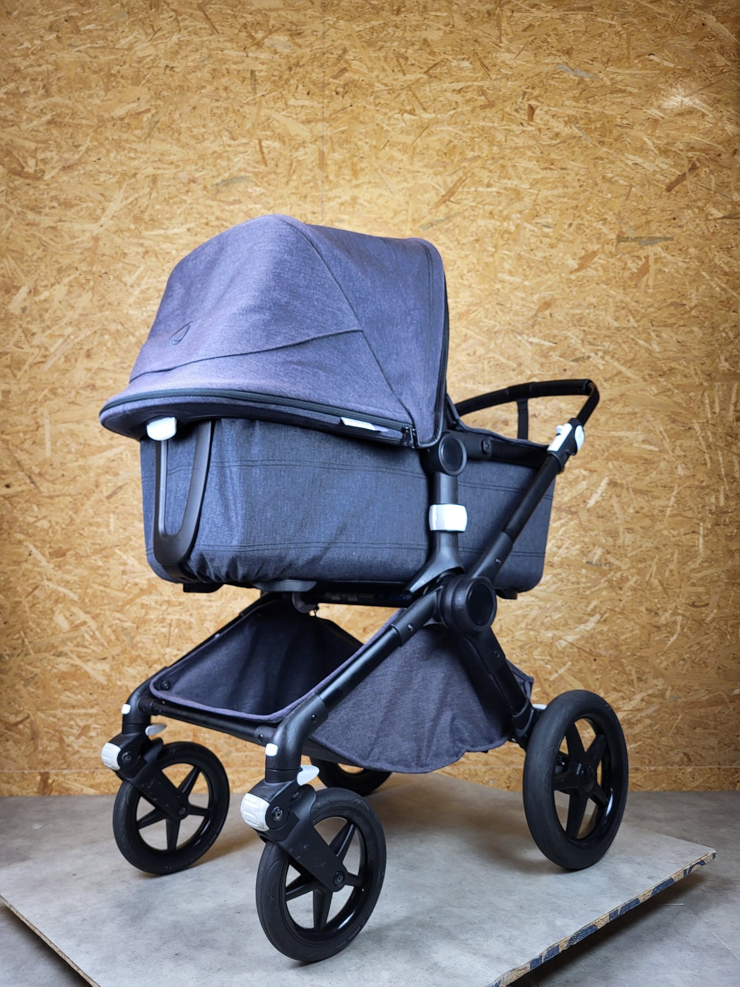 Bugaboo Fox 2 Kombikinderwagen - Sportsitz & Babywanne - Schwarz - in gutem Zustand