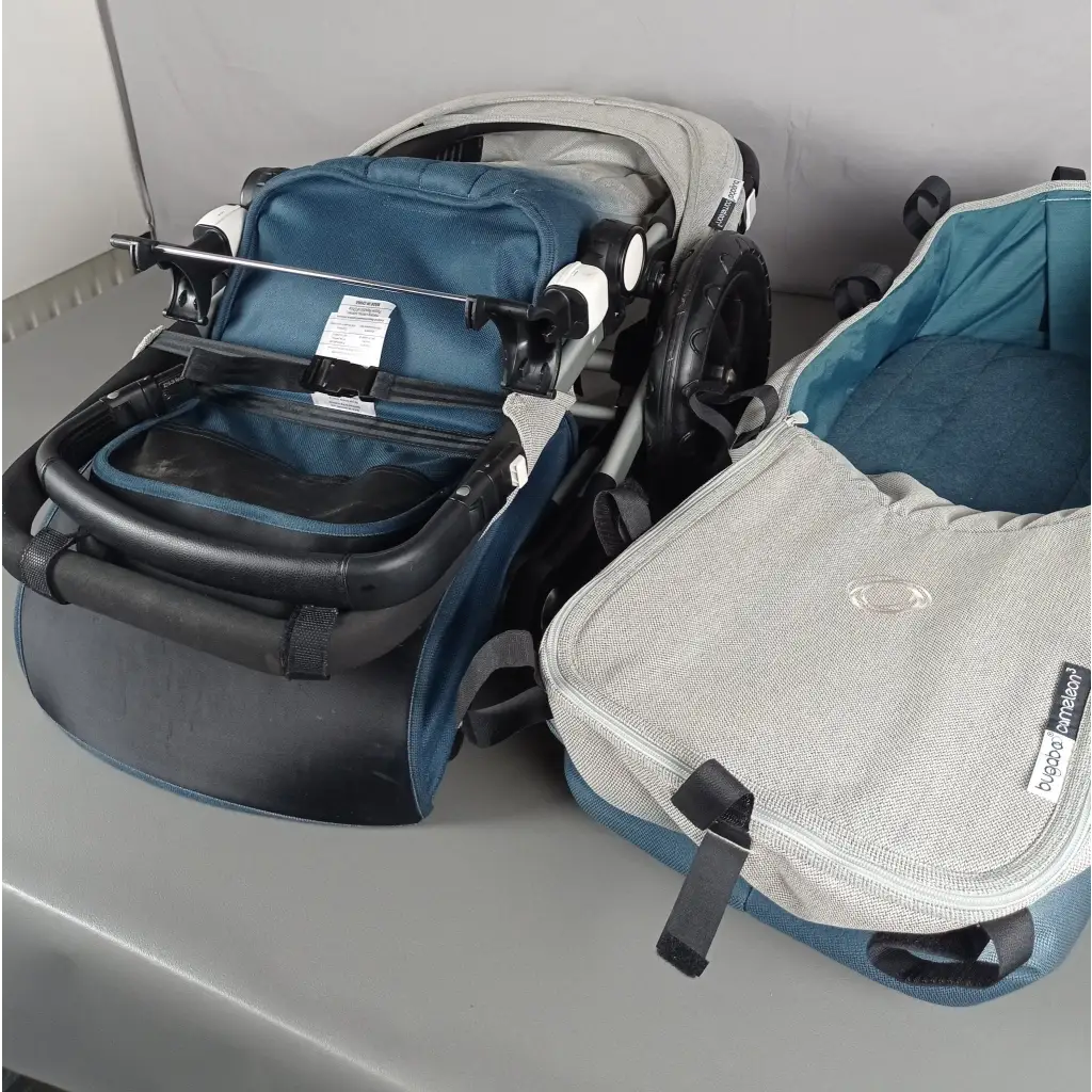 Bugaboo - Kinderwagen - Cameleon 3 - in Gutem Zustand Très Bon état / Bleu Marine,gris 23
