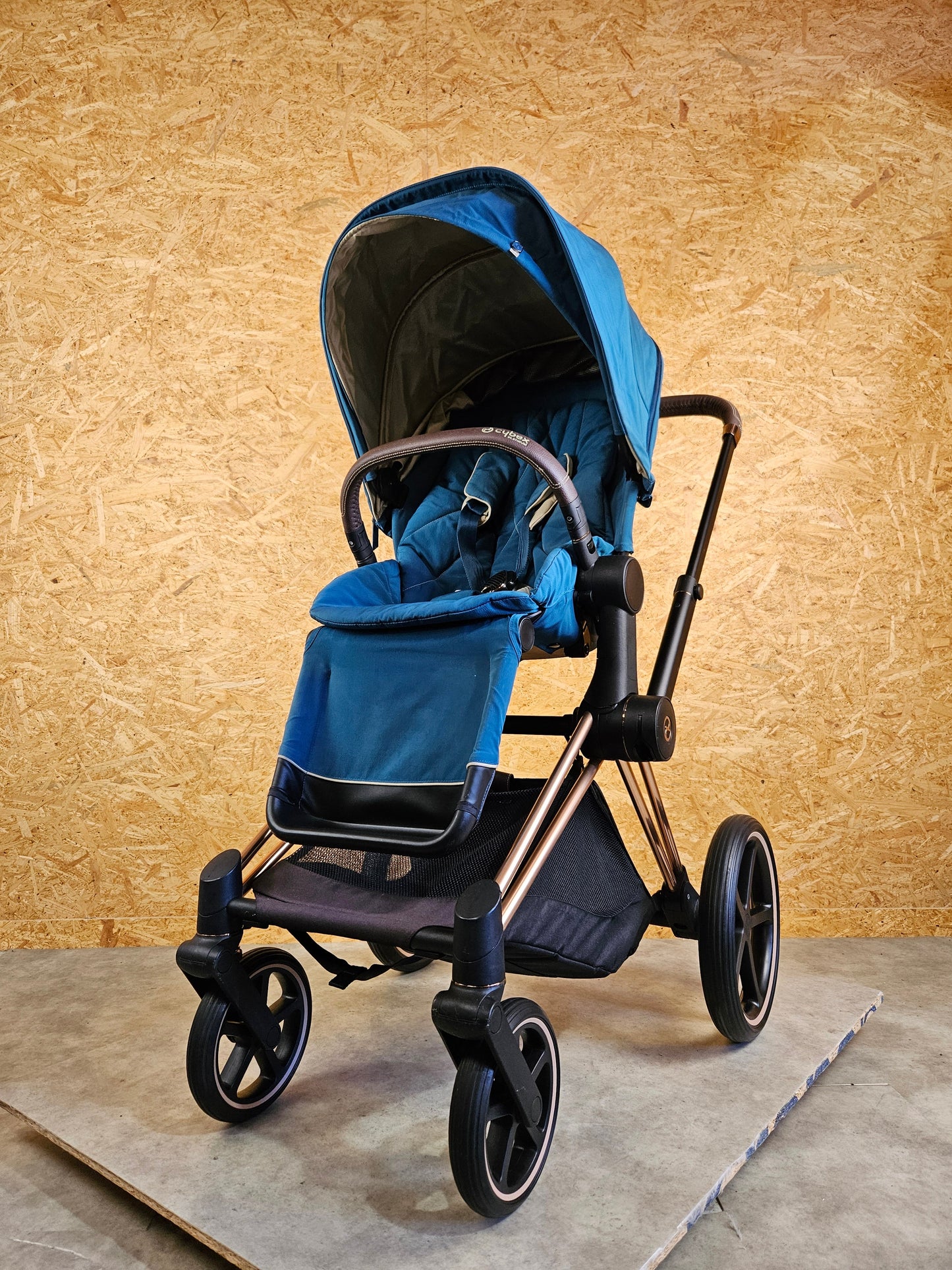 Cybex - Priam Platinum Kombikinderwagen (Gestell und Babywanne) - Montain Blue in sehr gutem Zustand