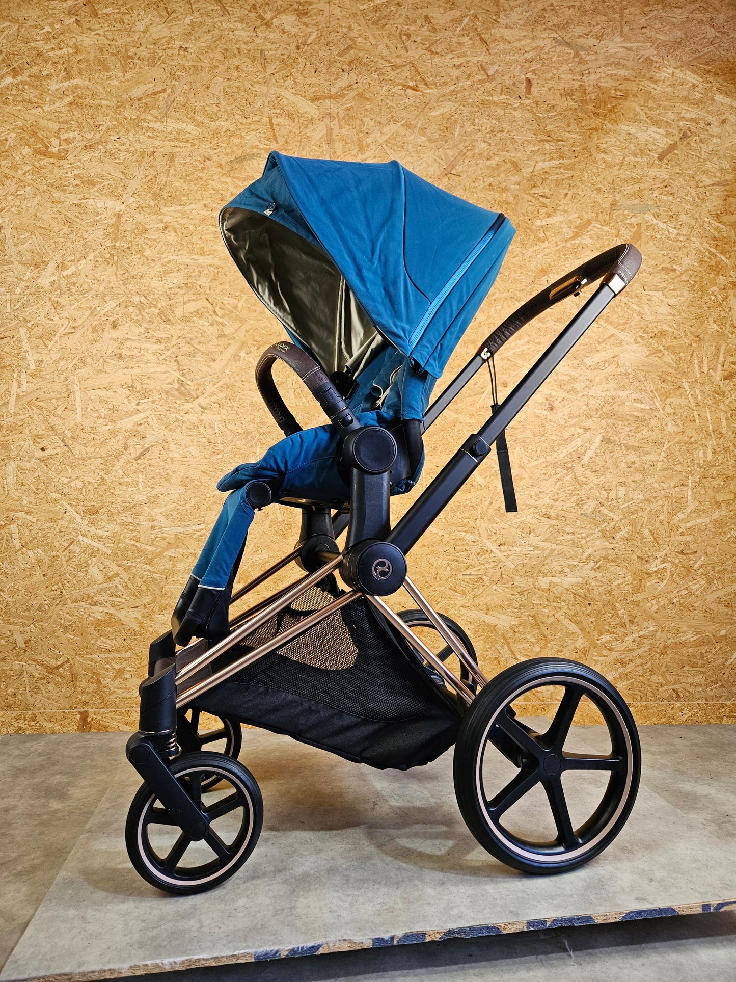 Cybex - Priam Platinum Kombikinderwagen (Gestell und Babywanne) - Montain Blue in sehr gutem Zustand