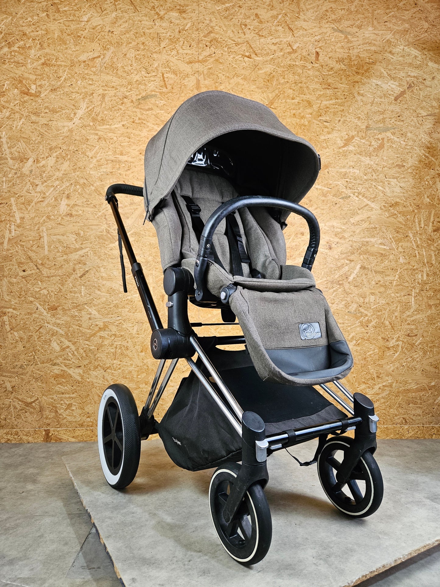 Cybex - Priam Platinum Kombikinderwagen (Sportsitz und Babywanne) - Beige in gutem Zustand