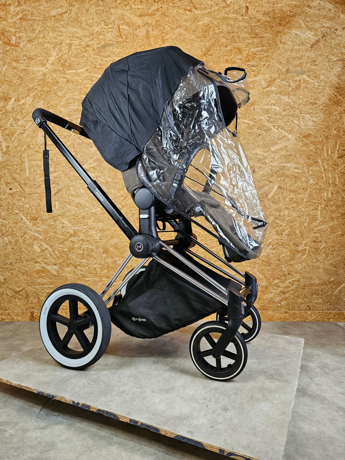 Cybex - Priam Platinum Kombikinderwagen (Sportsitz und Babywanne) - Beige in gutem Zustand