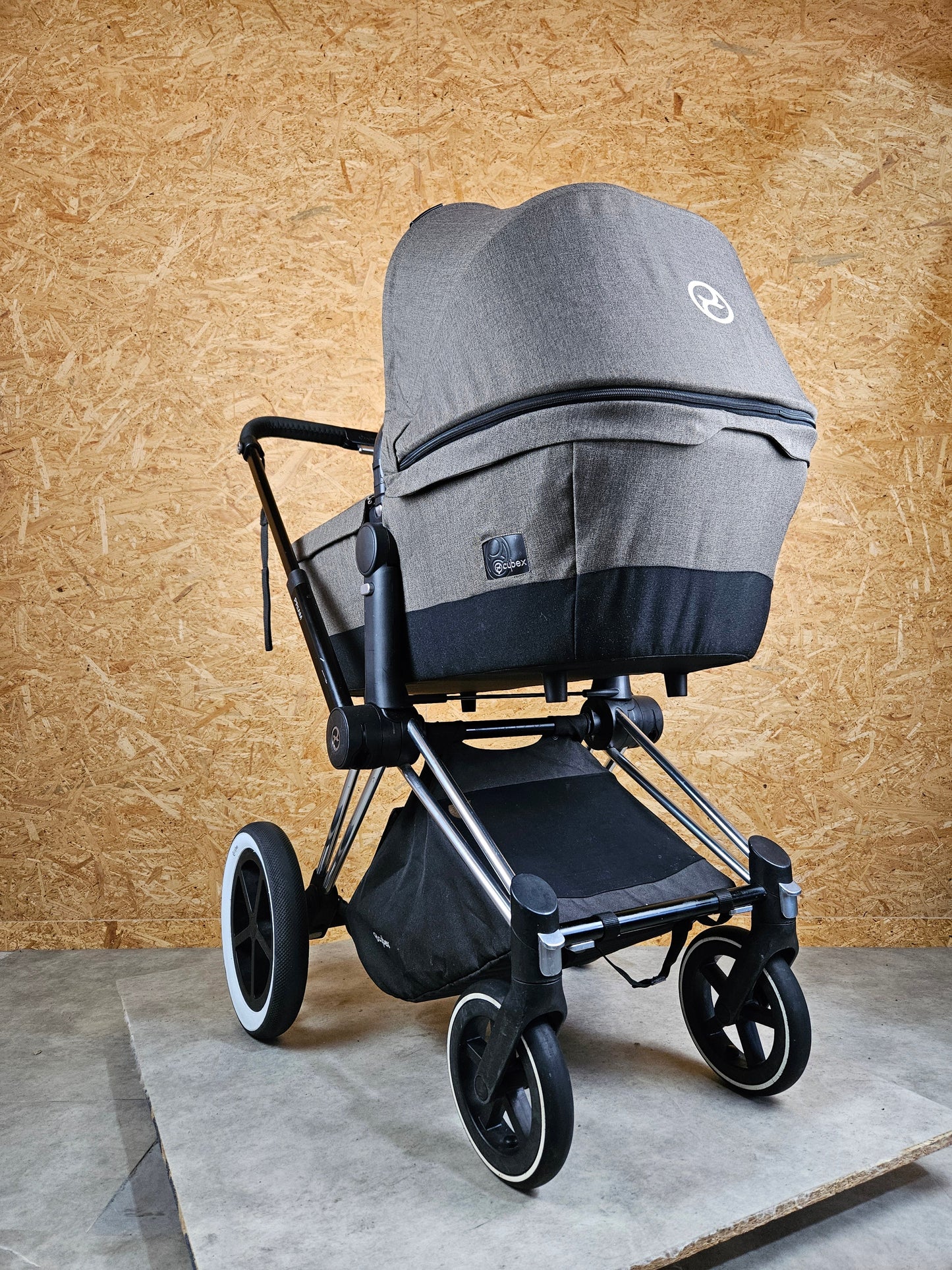Cybex - Priam Platinum Kombikinderwagen (Sportsitz und Babywanne) - Beige in gutem Zustand